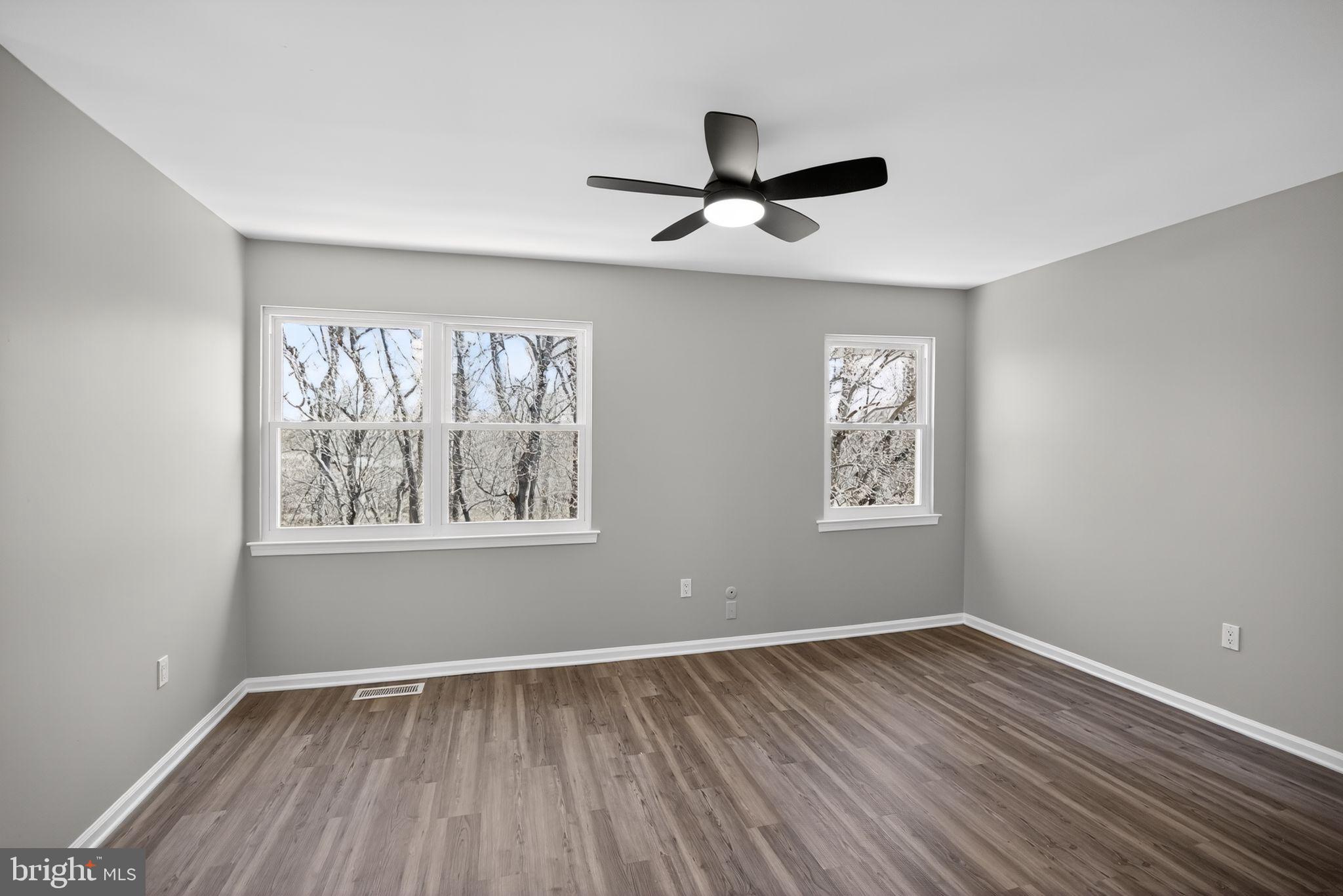 BROOKSIDE - Residential