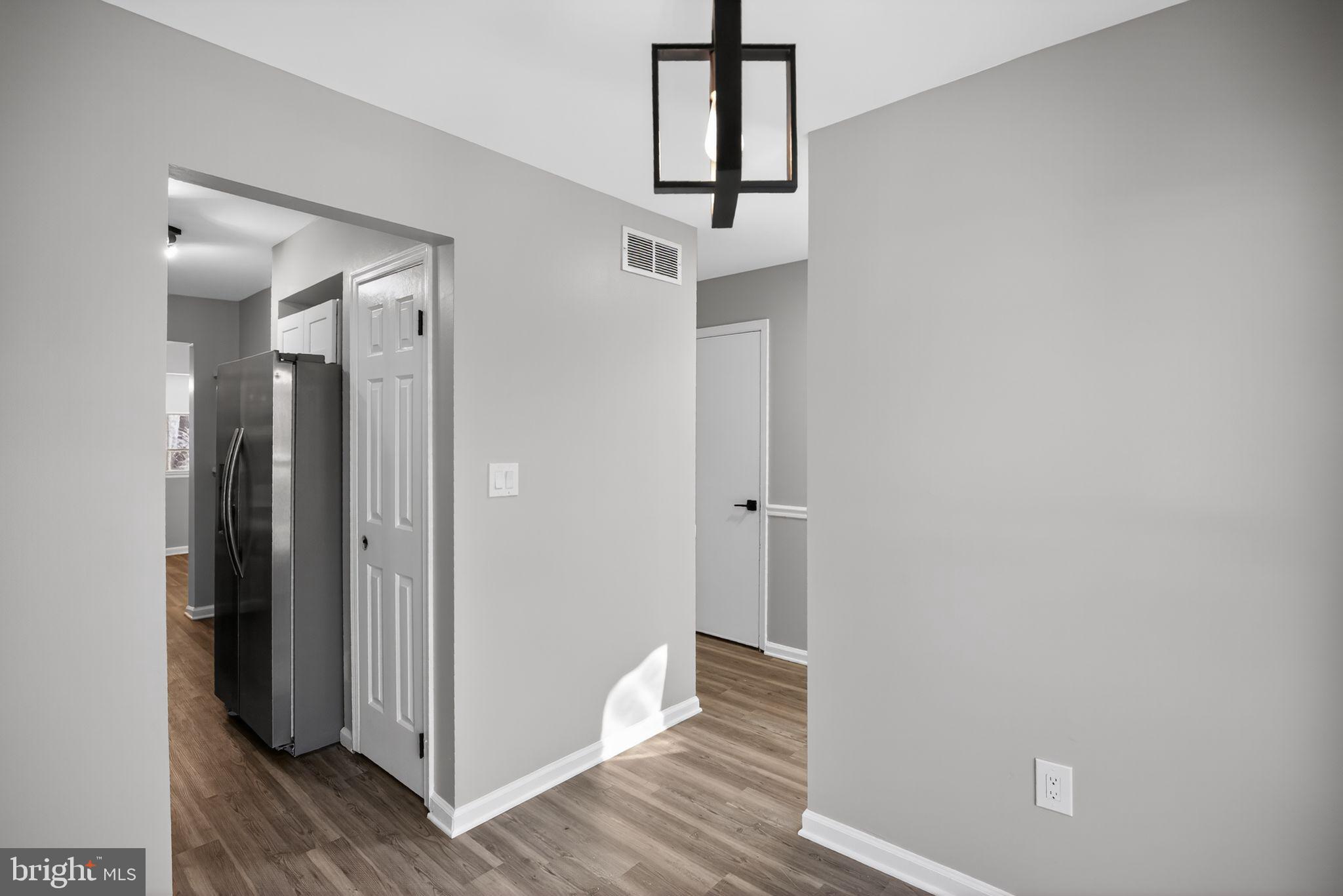 BROOKSIDE - Residential