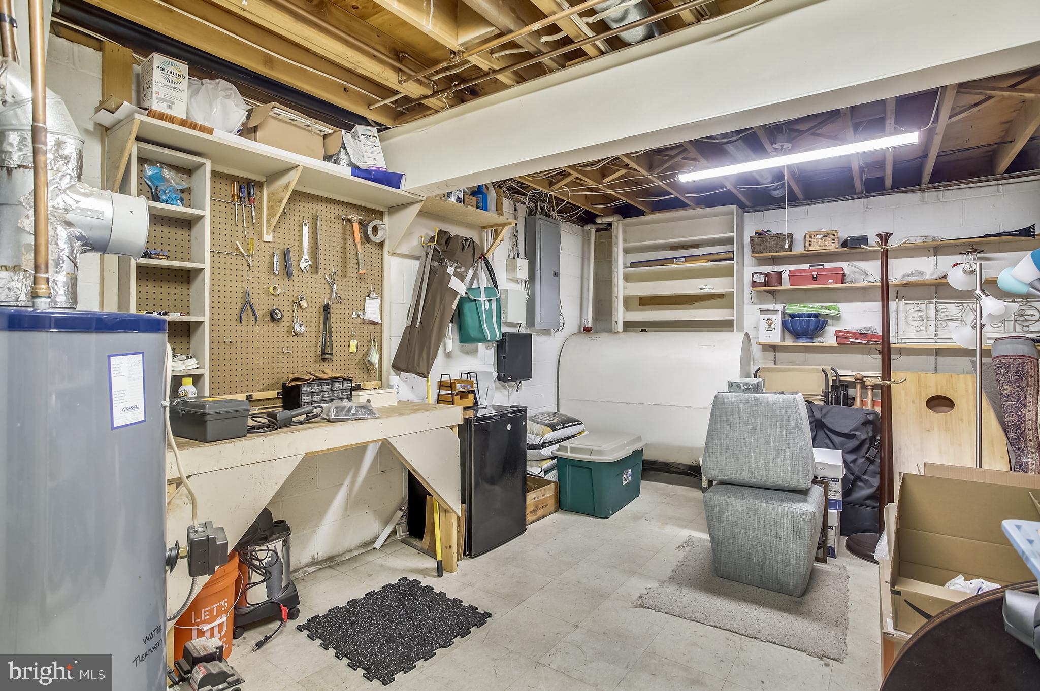 BUCKINGHAM MANOR - Residential