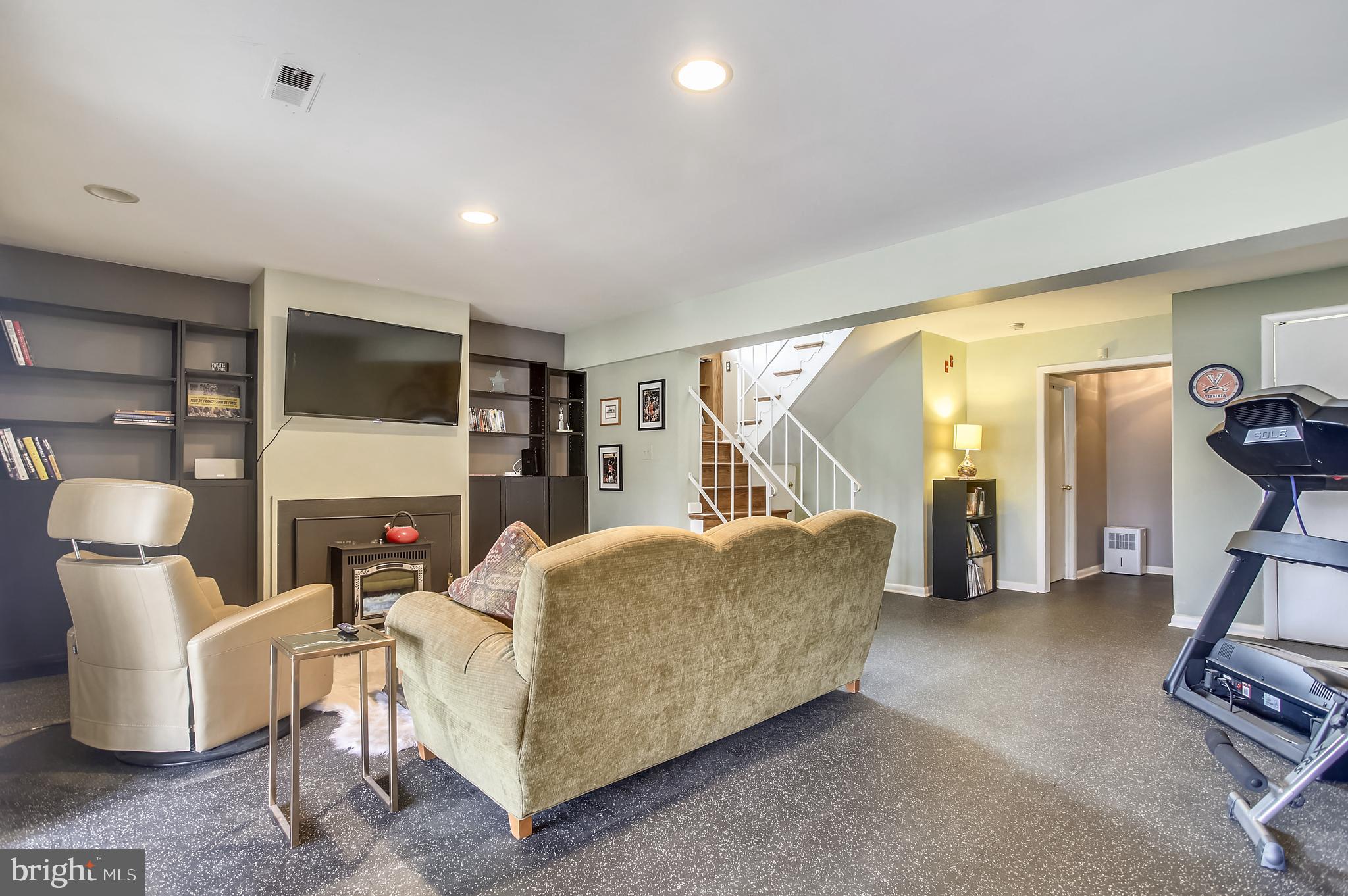 BUCKINGHAM MANOR - Residential