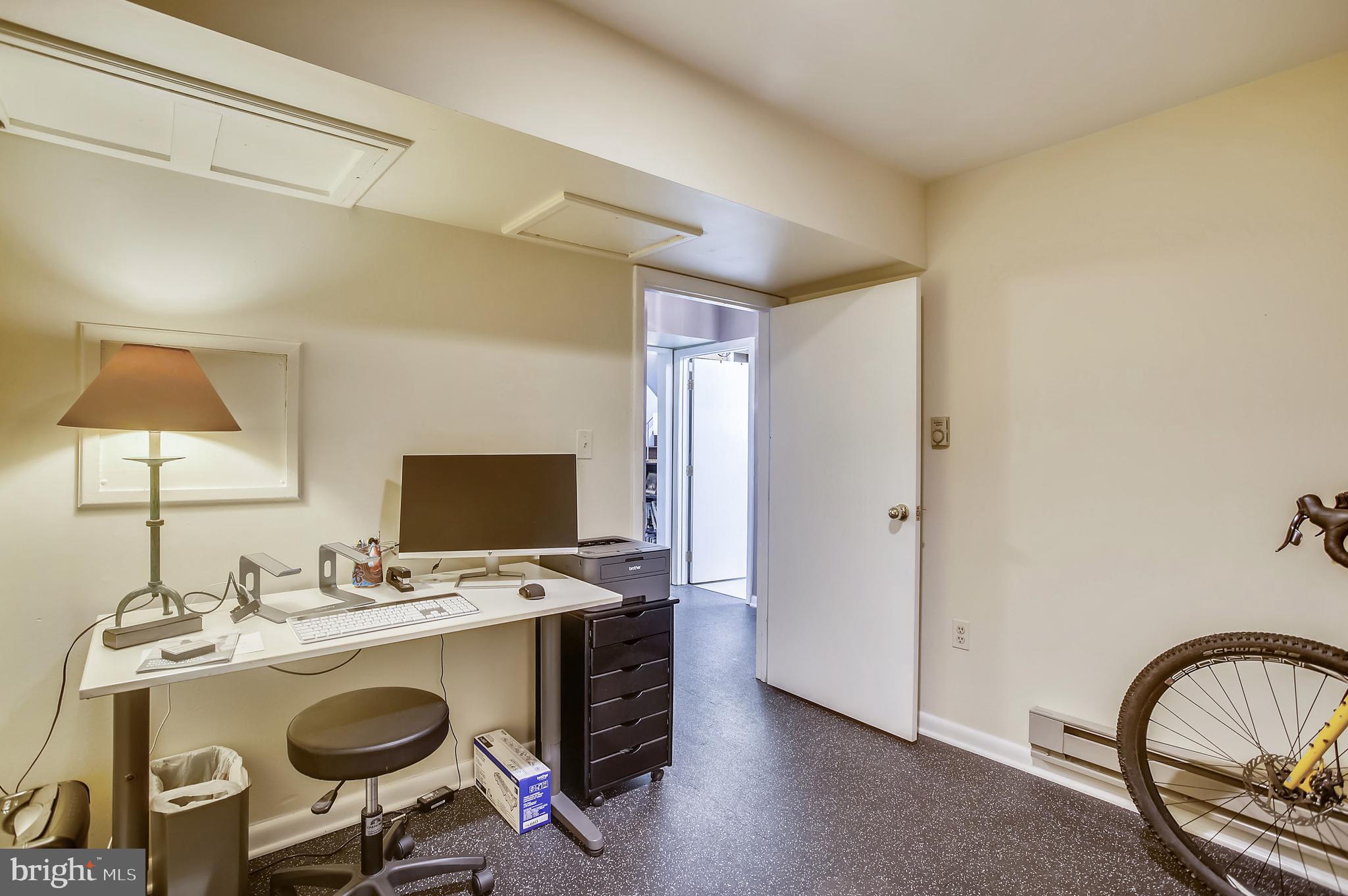 BUCKINGHAM MANOR - Residential