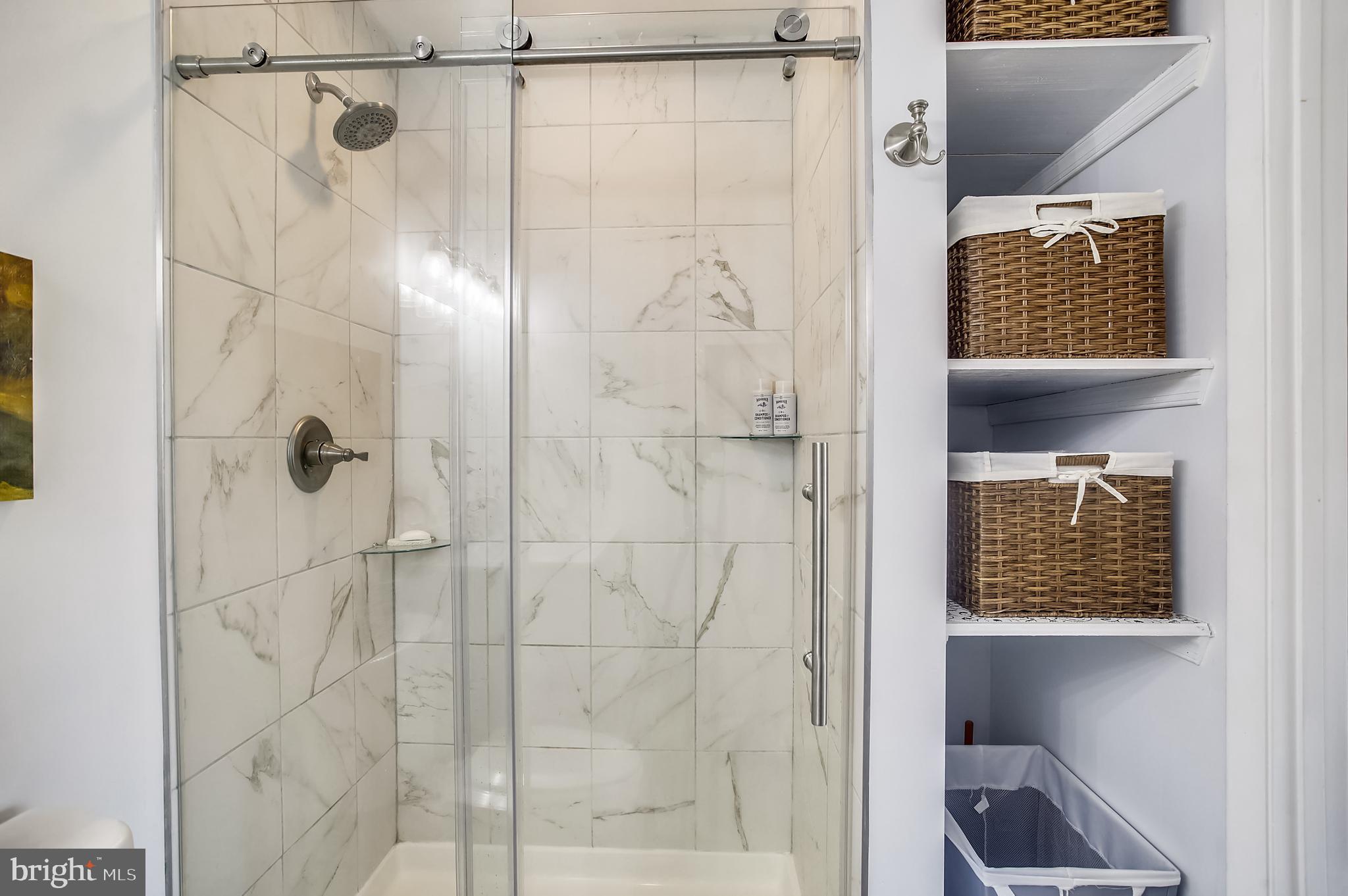 BUCKINGHAM MANOR - Residential