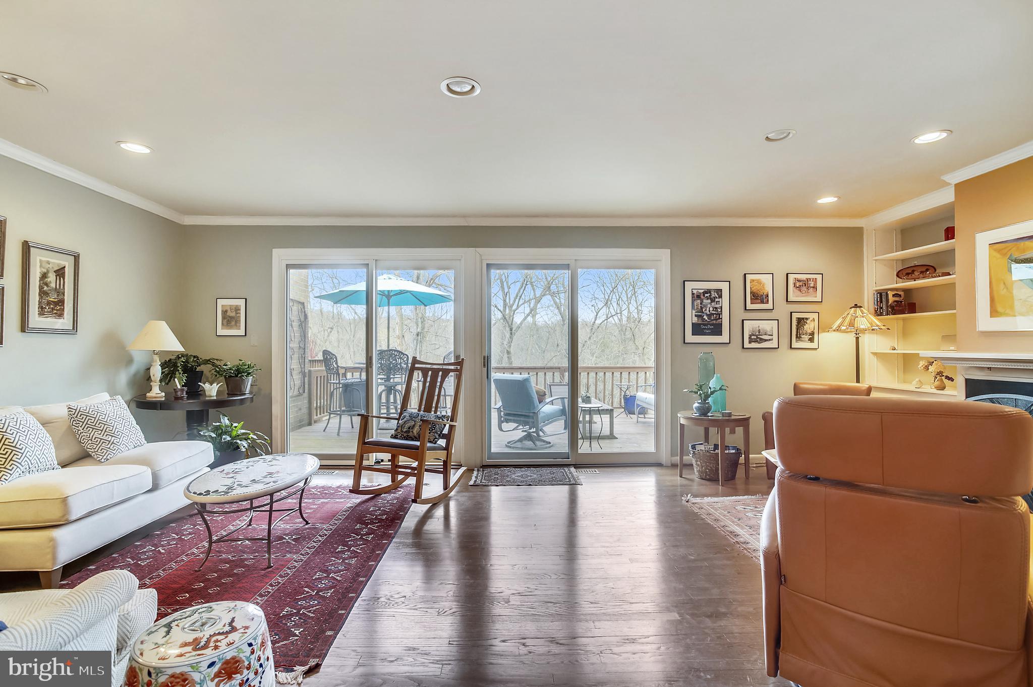 BUCKINGHAM MANOR - Residential