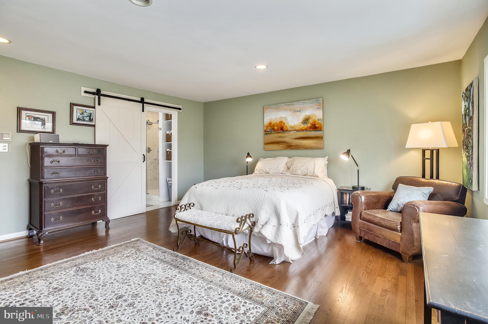 BUCKINGHAM MANOR - Residential