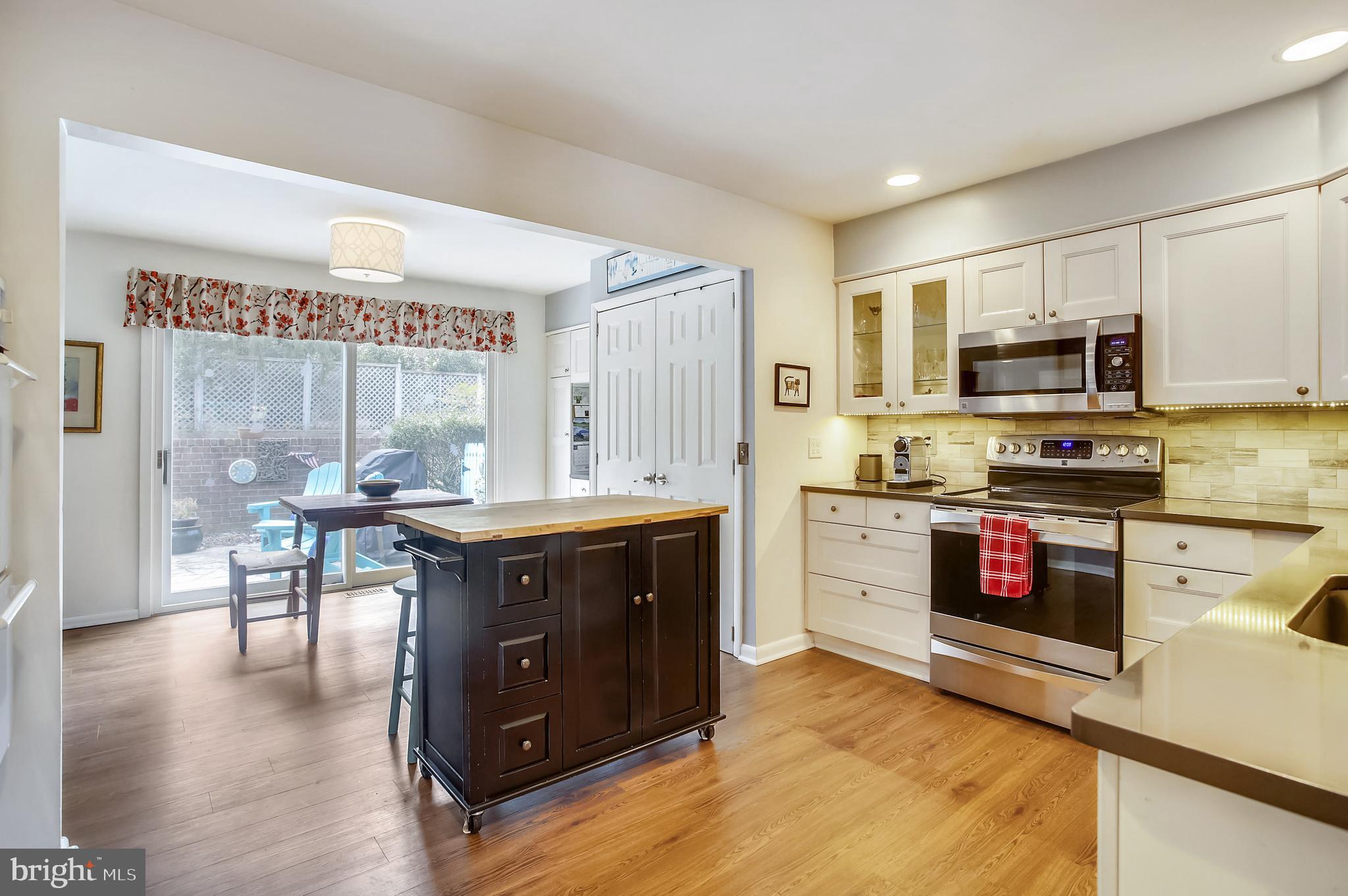 BUCKINGHAM MANOR - Residential