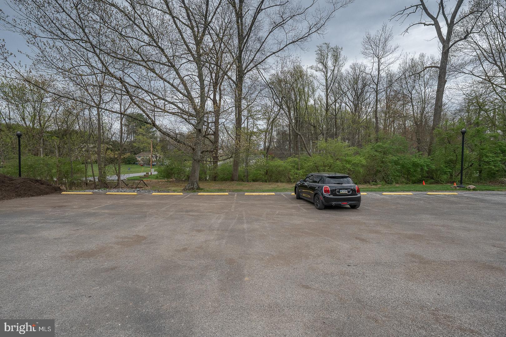 SUMMIT HOUSE - Residential