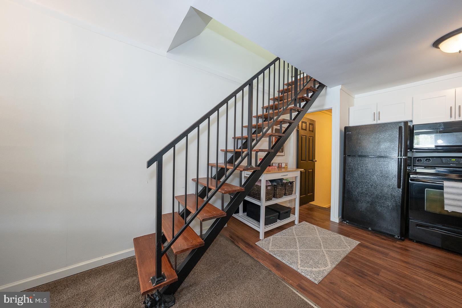 SUMMIT HOUSE - Residential