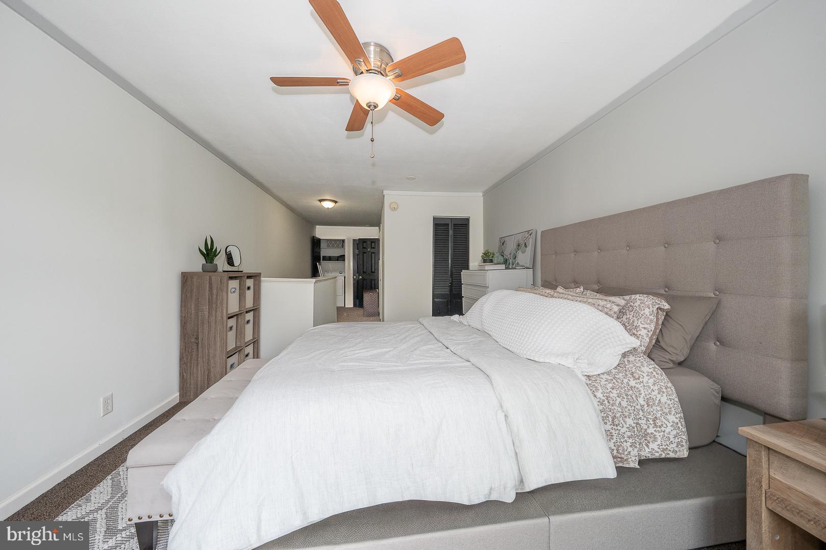 SUMMIT HOUSE - Residential