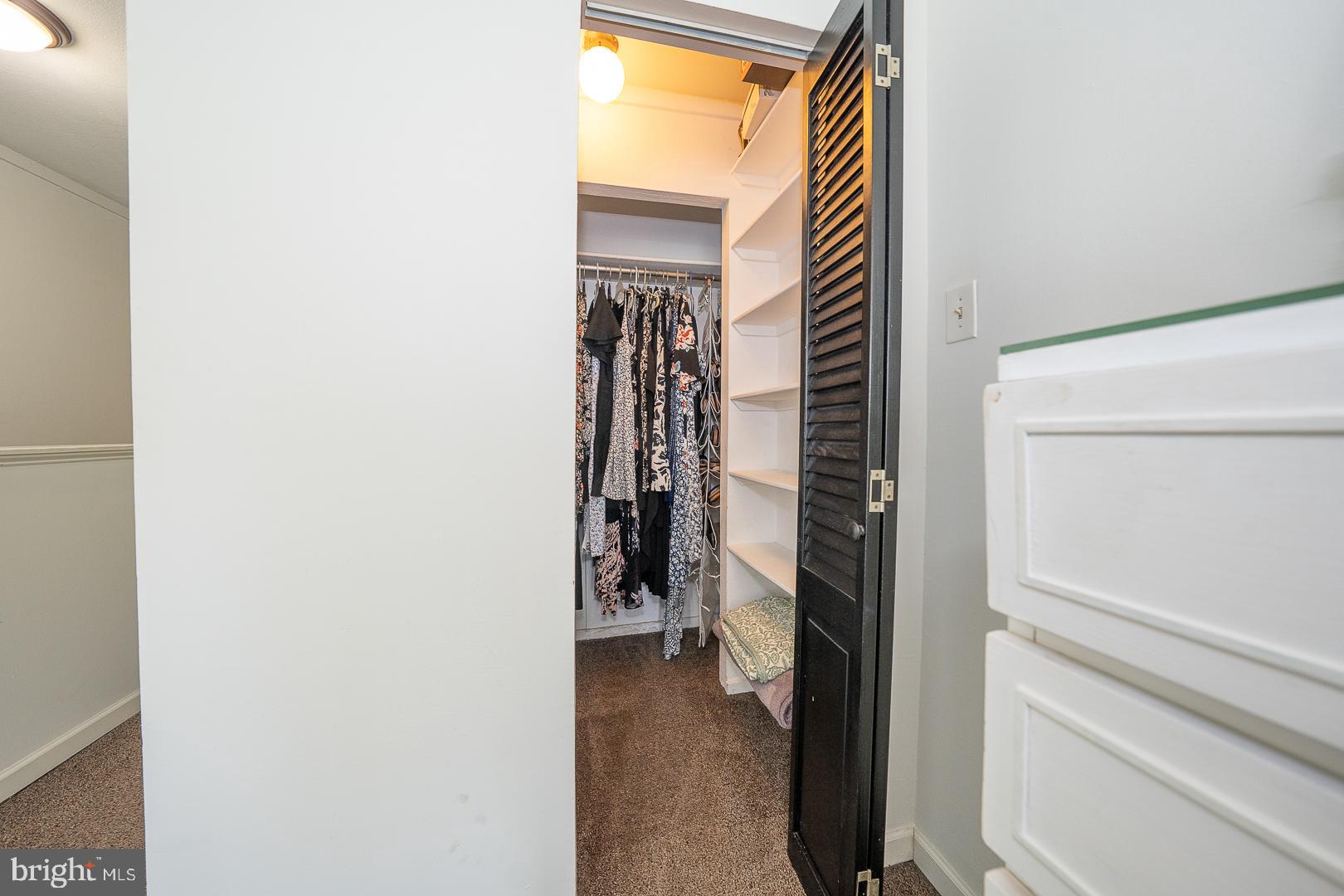 SUMMIT HOUSE - Residential