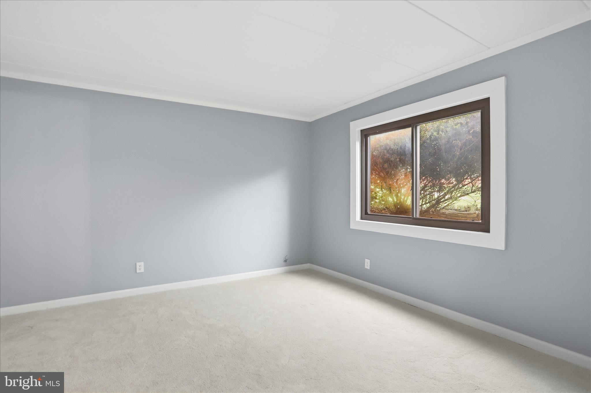 COUNTRY CLUB GREEN - Residential