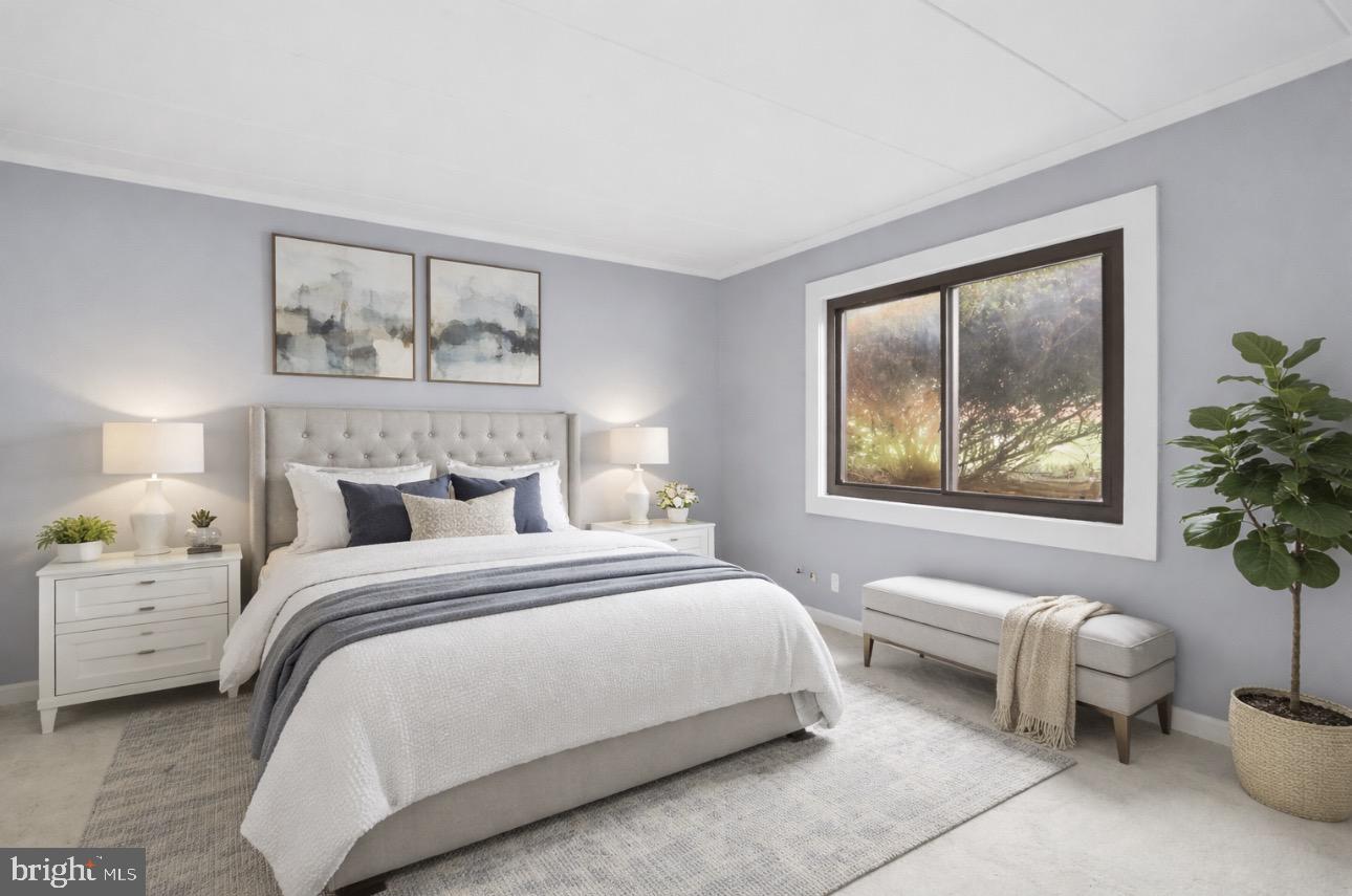 COUNTRY CLUB GREEN - Residential