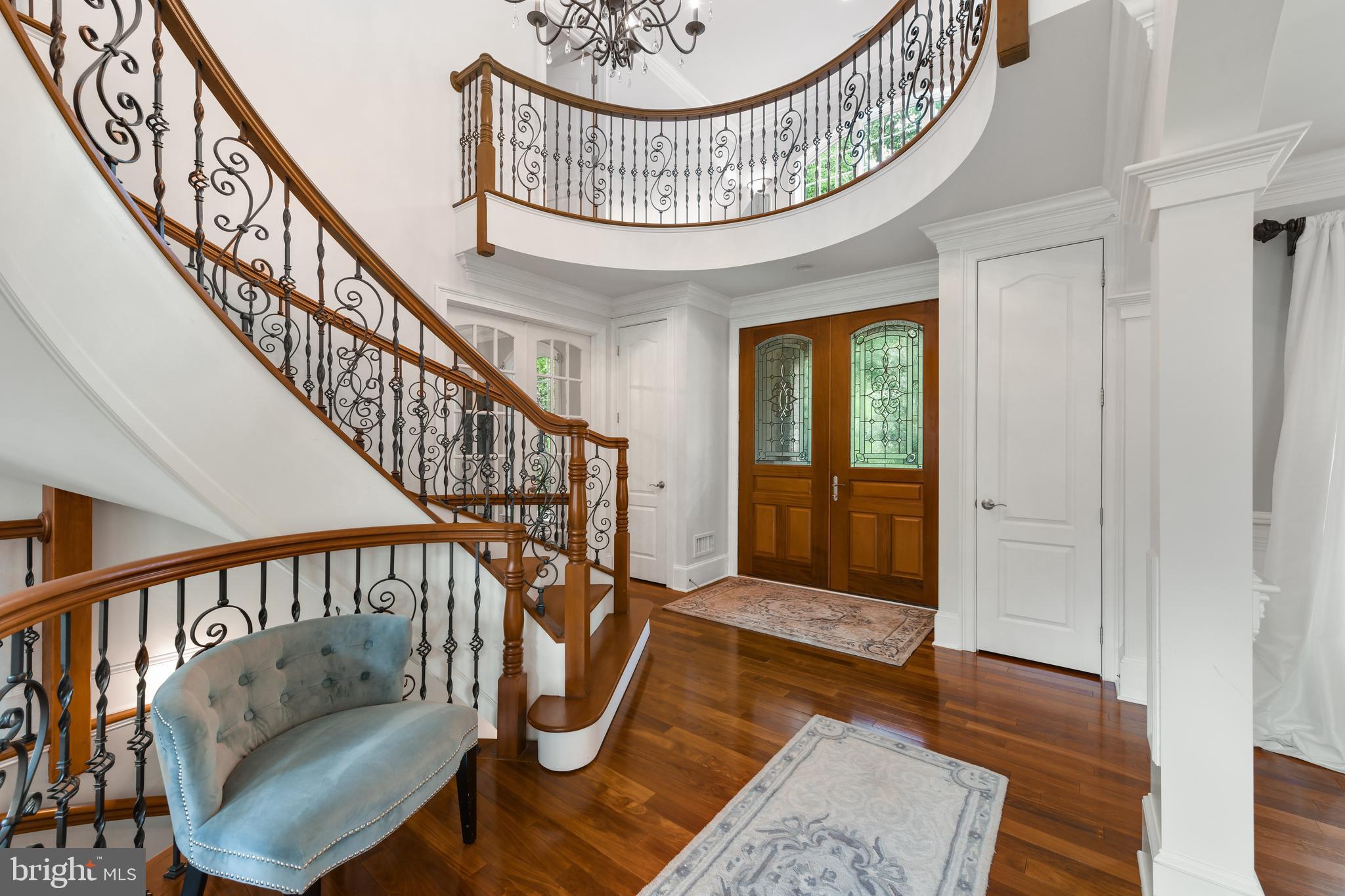 THE VINEYARDS - Residential