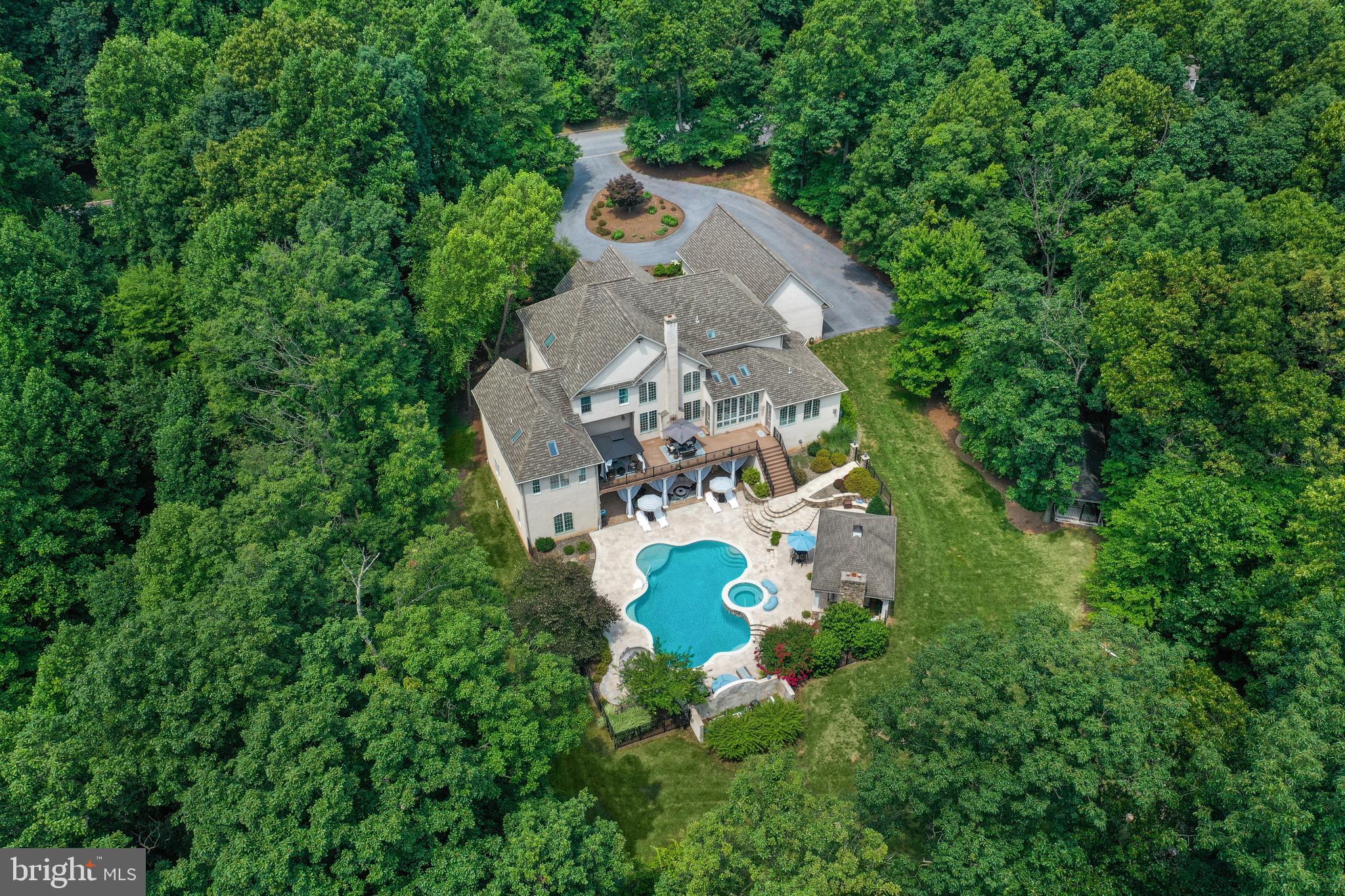 THE VINEYARDS - Residential