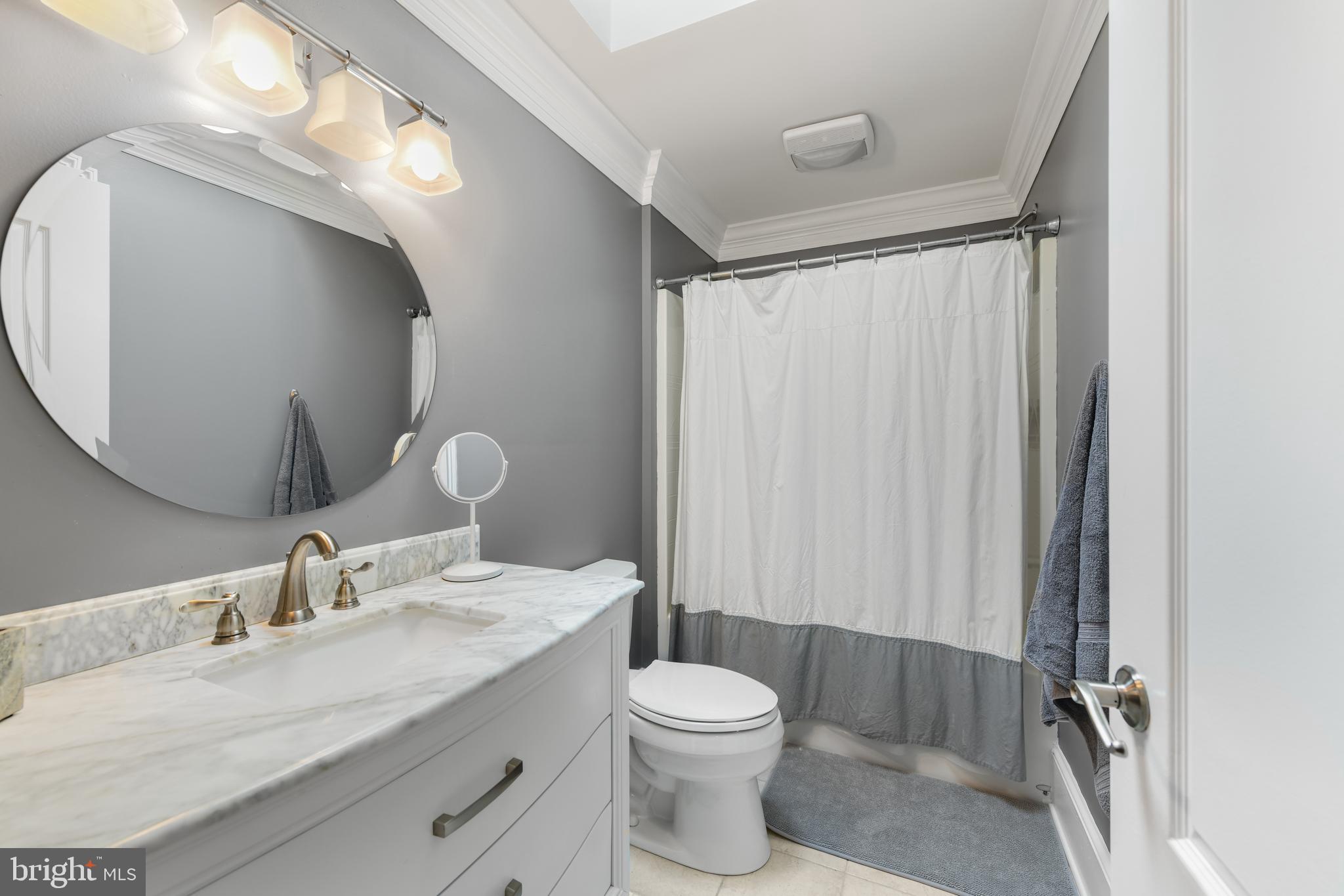 THE VINEYARDS - Residential