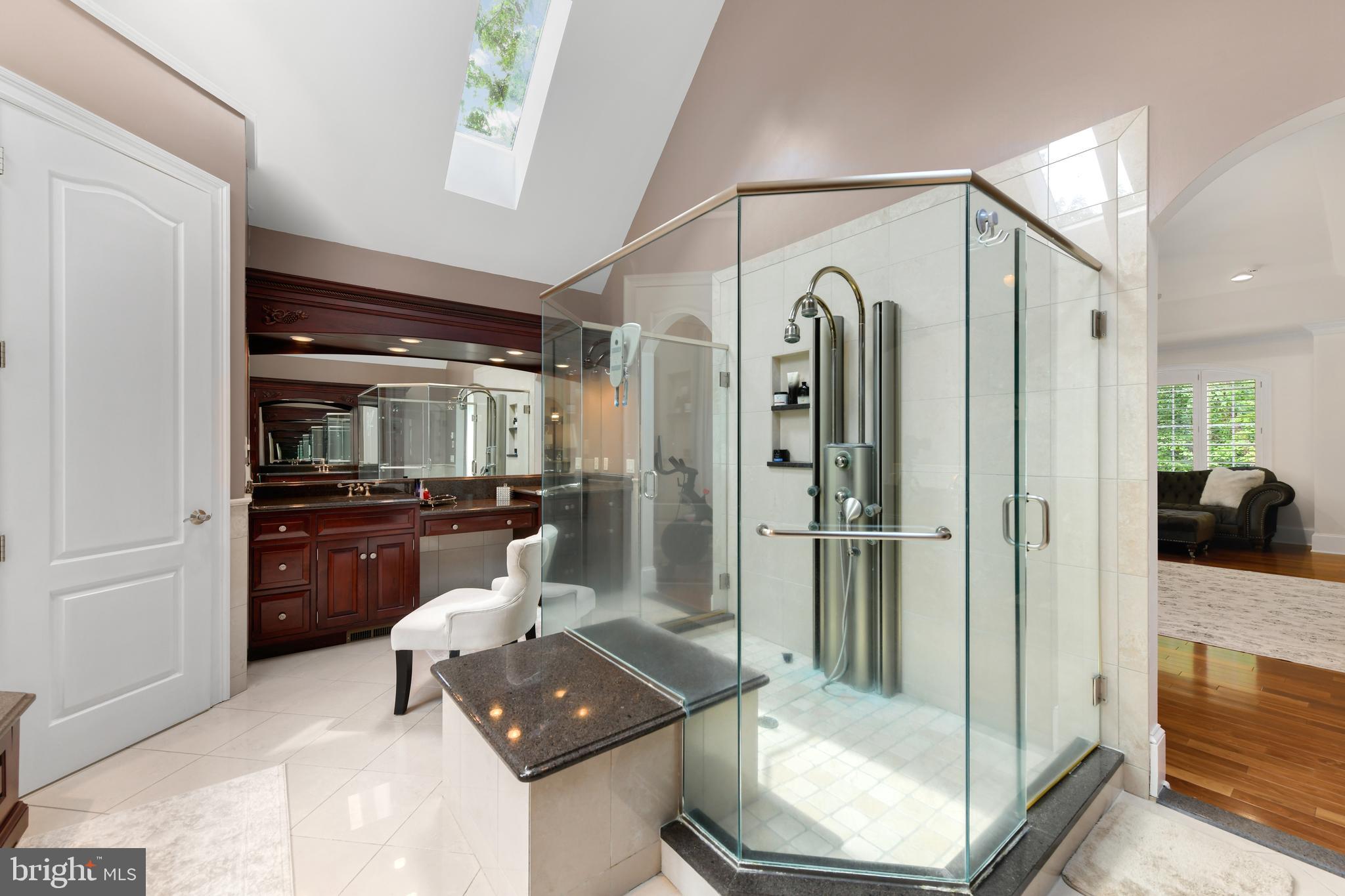 THE VINEYARDS - Residential