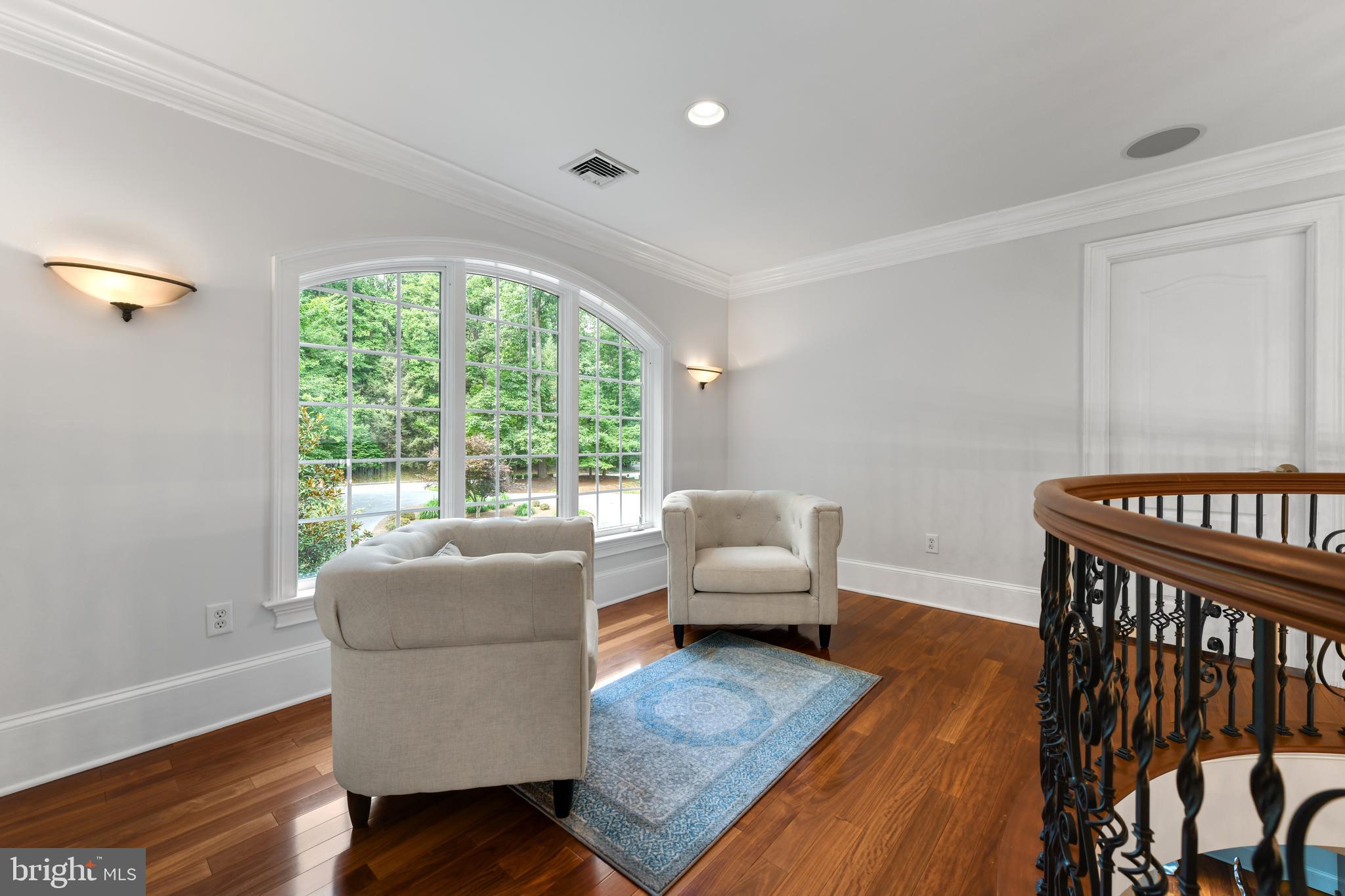 THE VINEYARDS - Residential