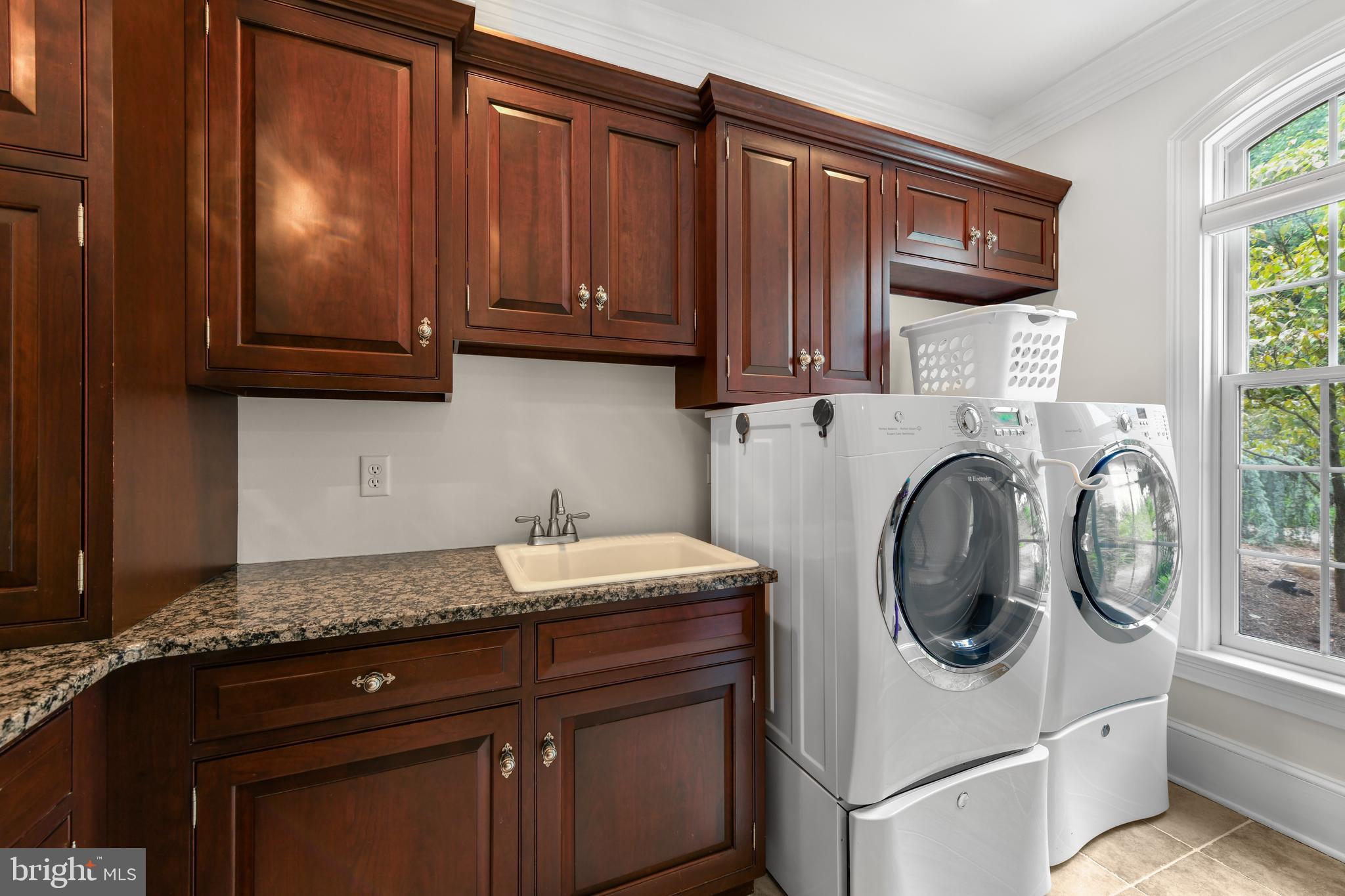 THE VINEYARDS - Residential