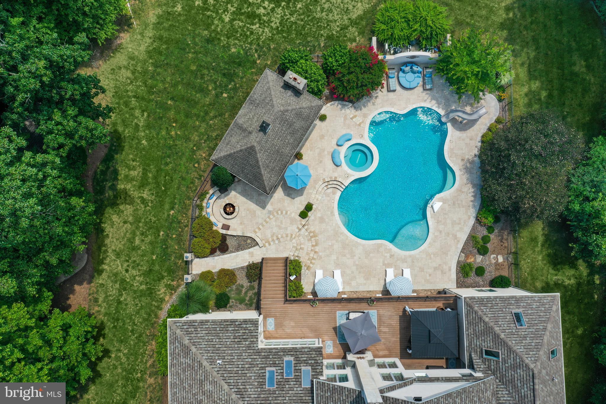 THE VINEYARDS - Residential