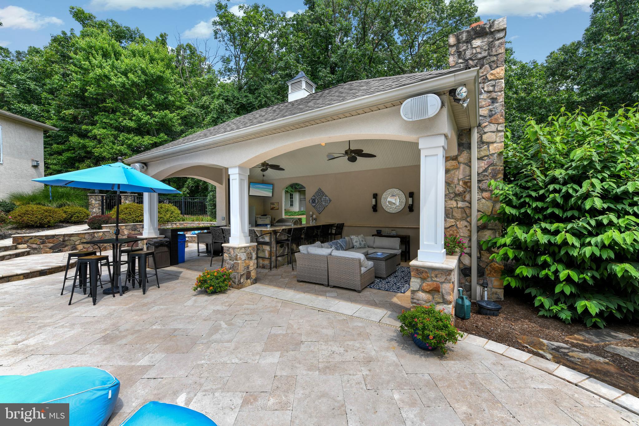 THE VINEYARDS - Residential