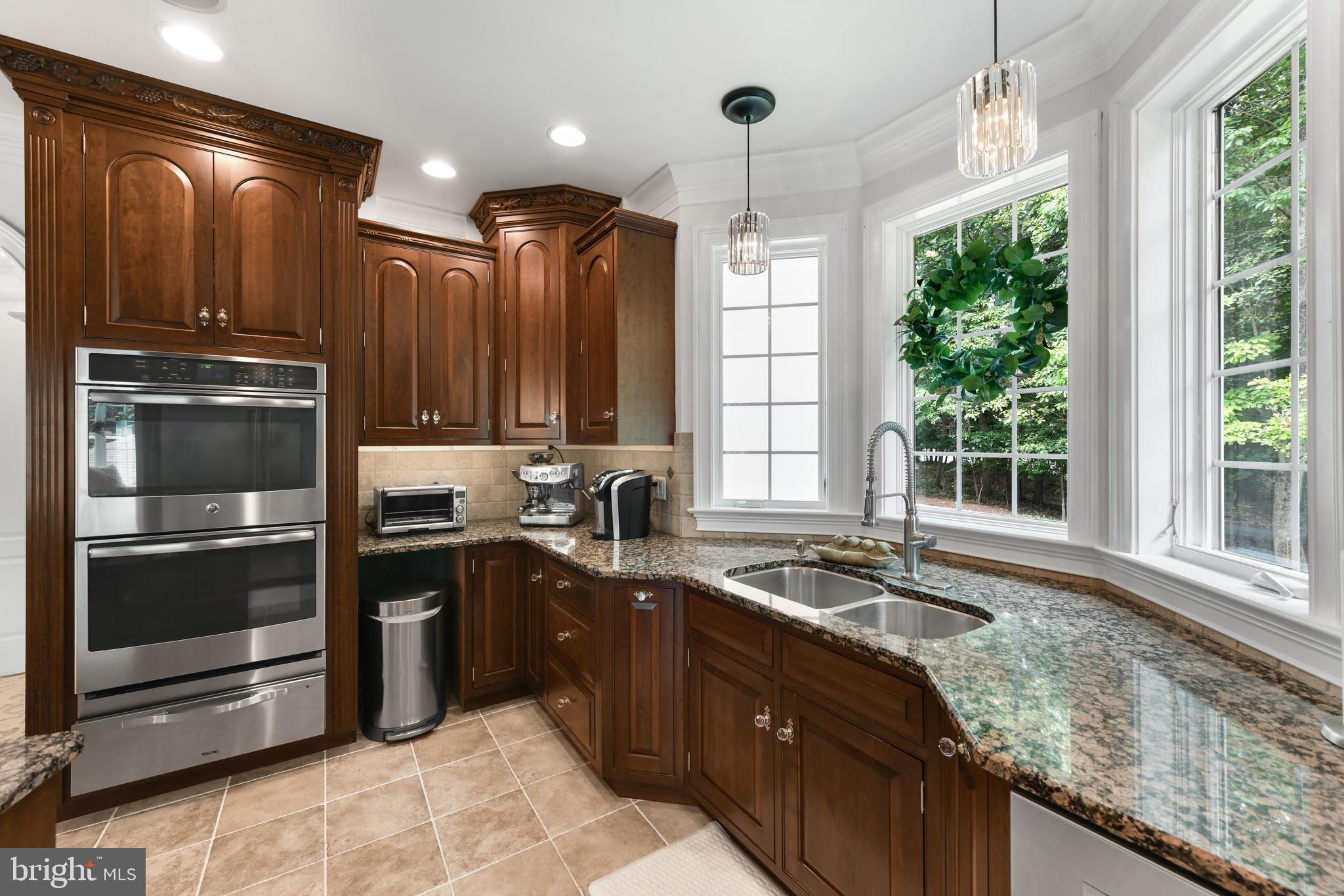 THE VINEYARDS - Residential