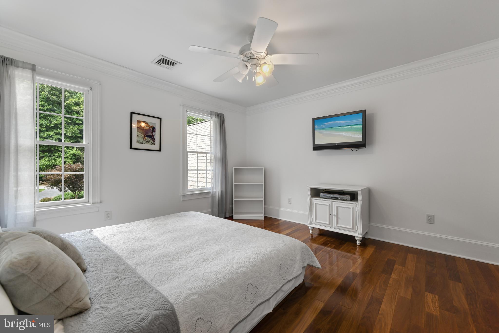 THE VINEYARDS - Residential