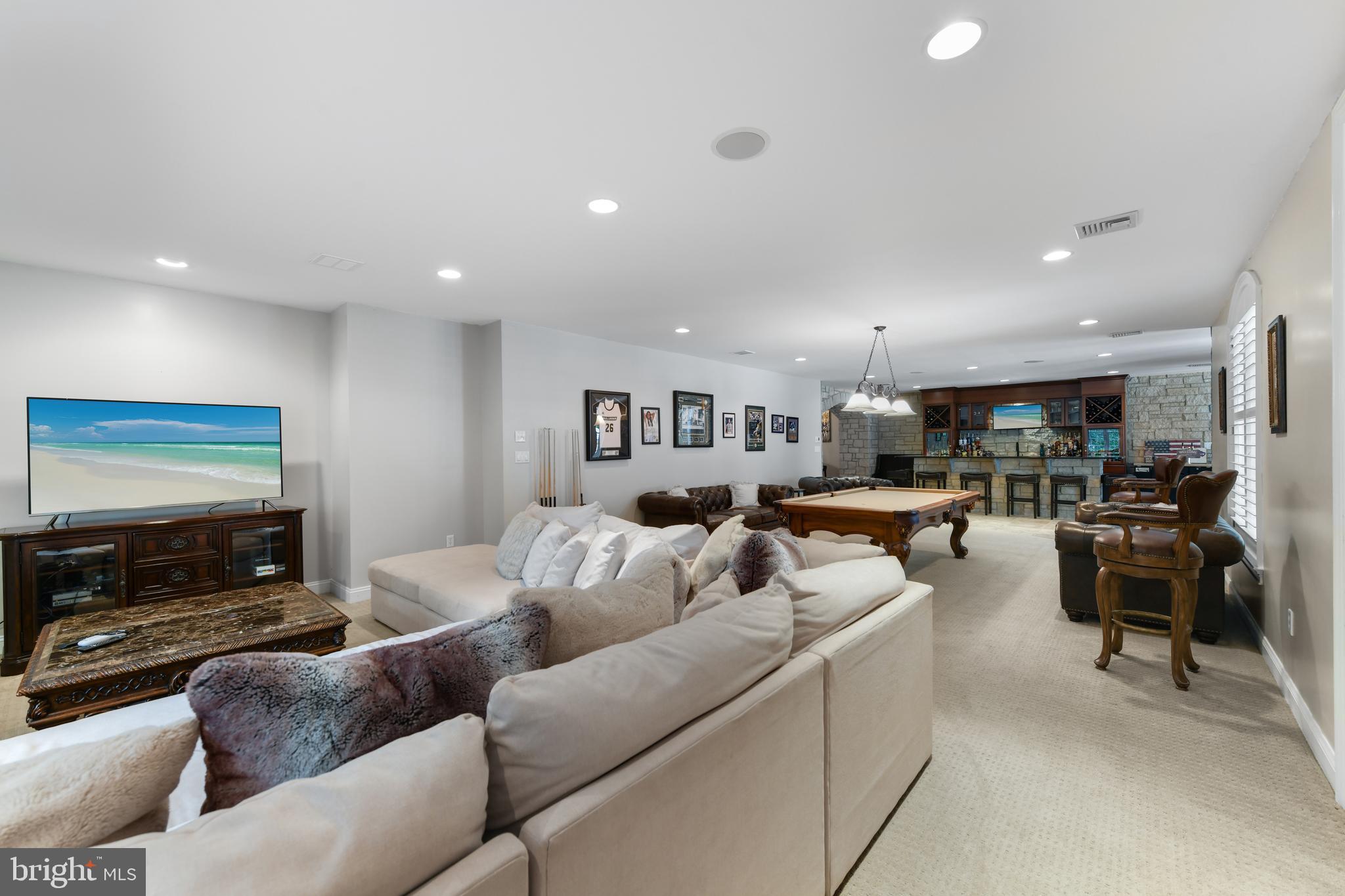 THE VINEYARDS - Residential