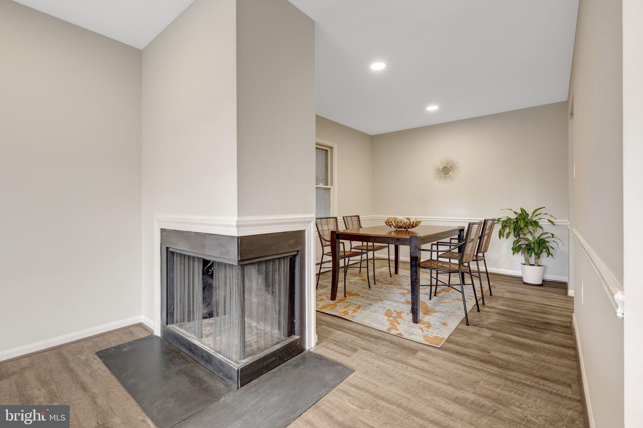 STERLING  PARK - Residential