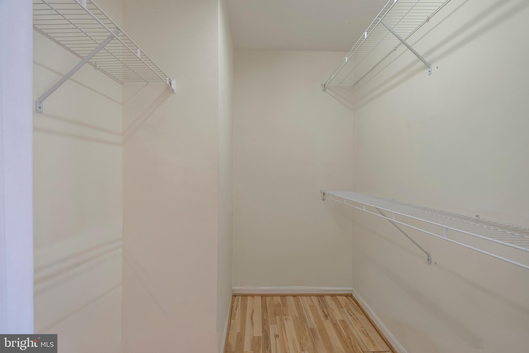 RIDGEVIEW II - Residential Lease