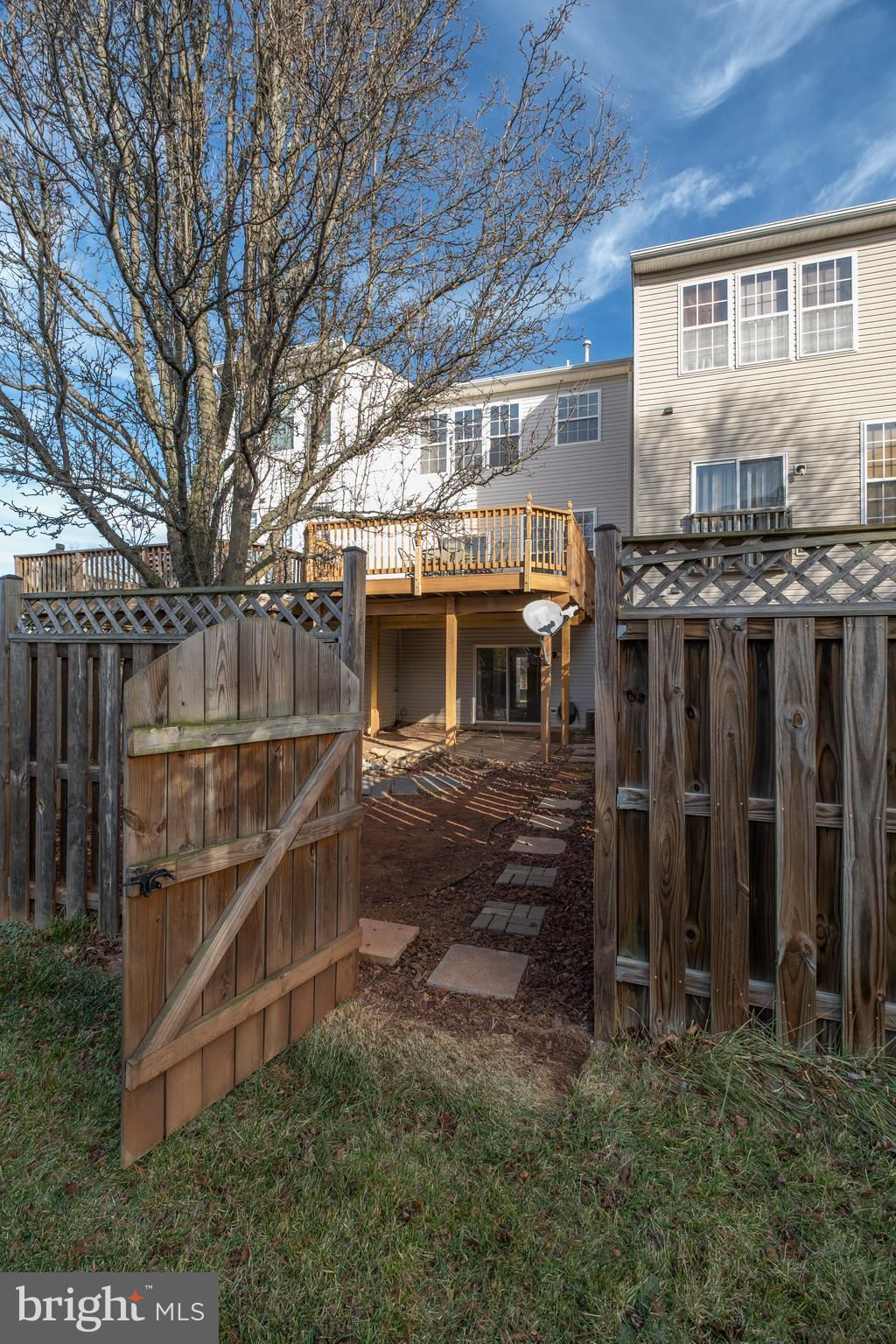 RIDGEVIEW II - Residential Lease