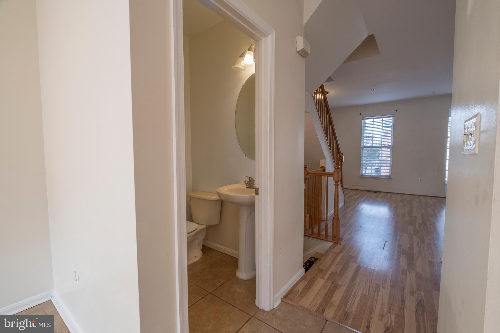 RIDGEVIEW II - Residential Lease