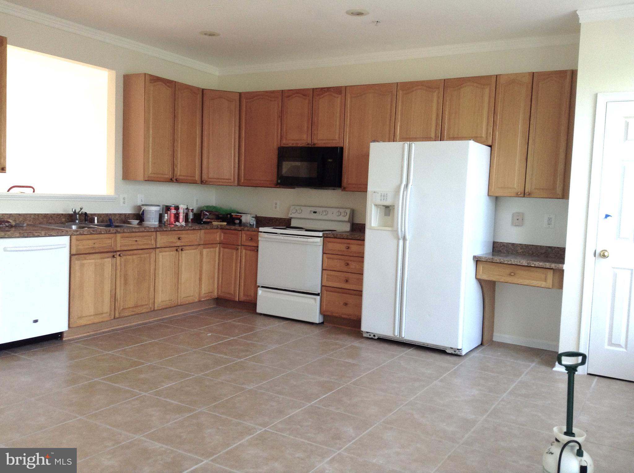 RIDGEVIEW II - Residential Lease