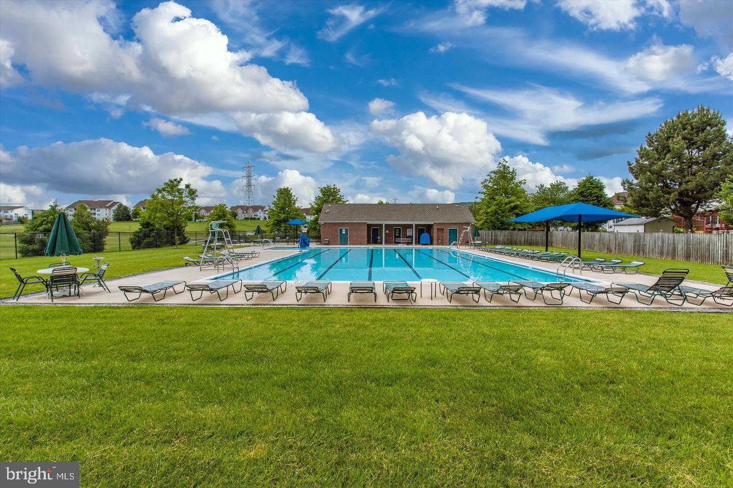 RIDGEVIEW II - Residential Lease