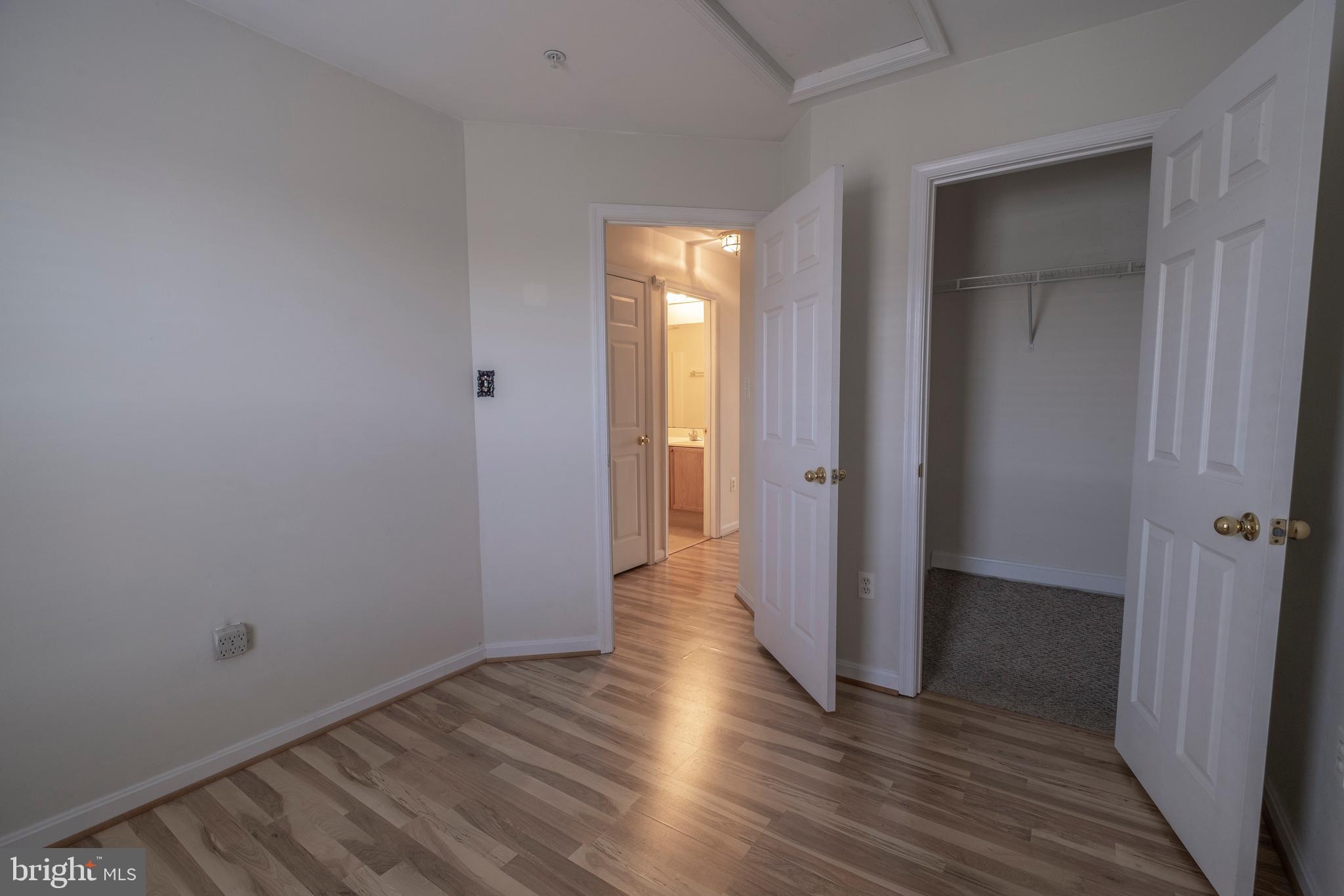 RIDGEVIEW II - Residential Lease