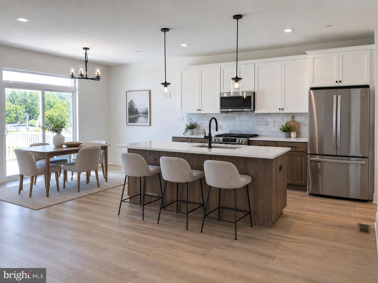 105 VIENNA BOULEVARD 43