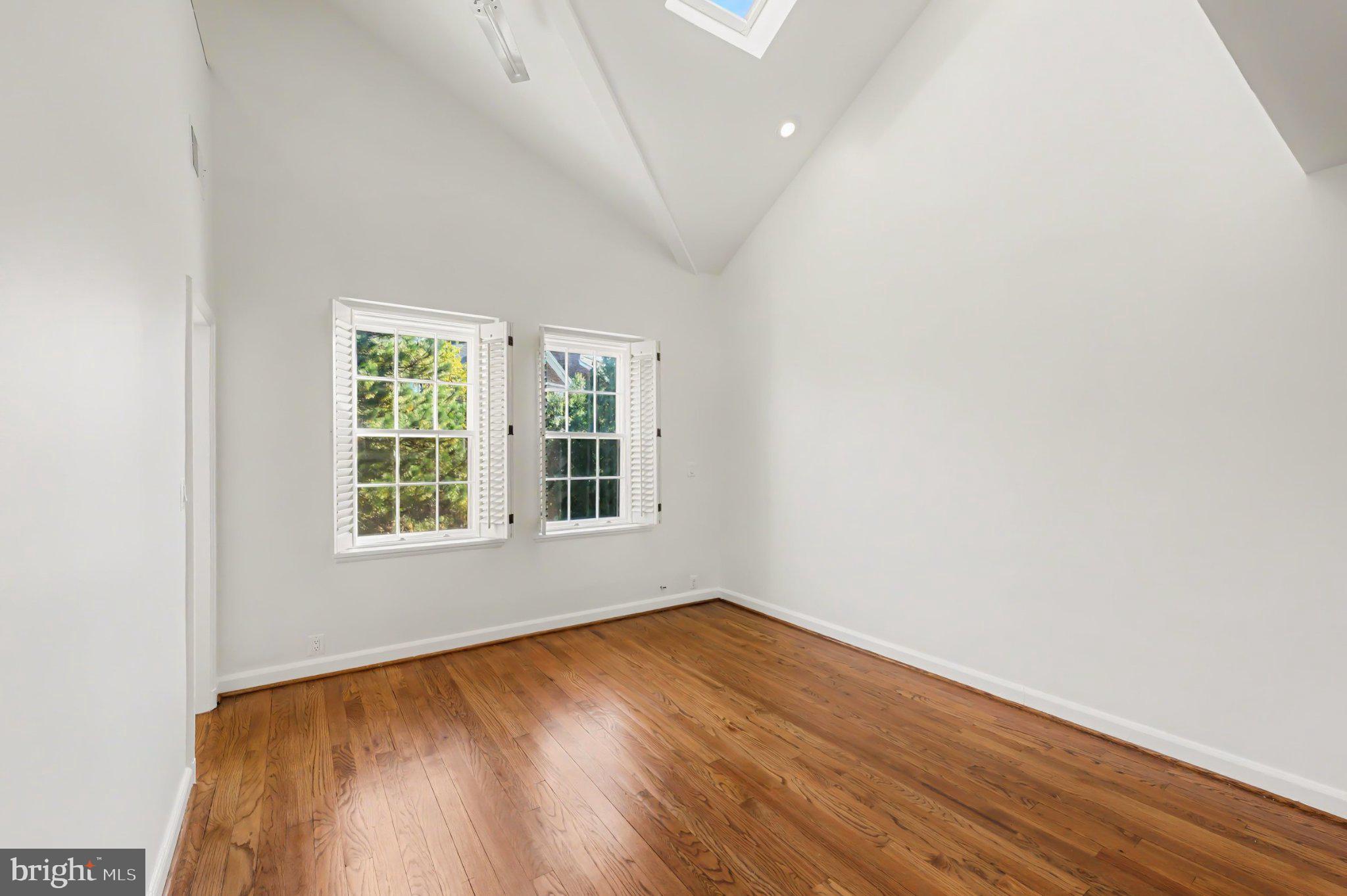 3621 39TH STREET NW E323