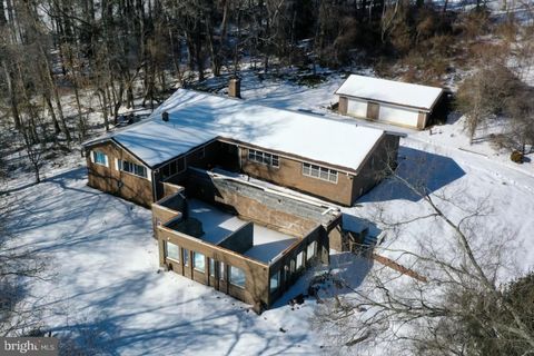 8802 PORT TOBACCO ROAD LA PLATA MD 20646