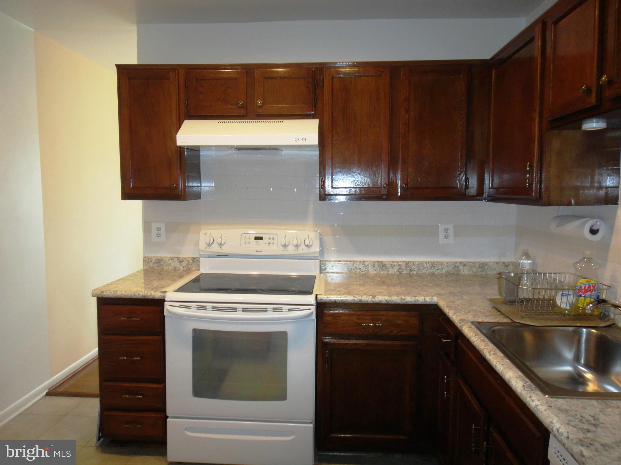 LIFESTYLE - Residential Lease