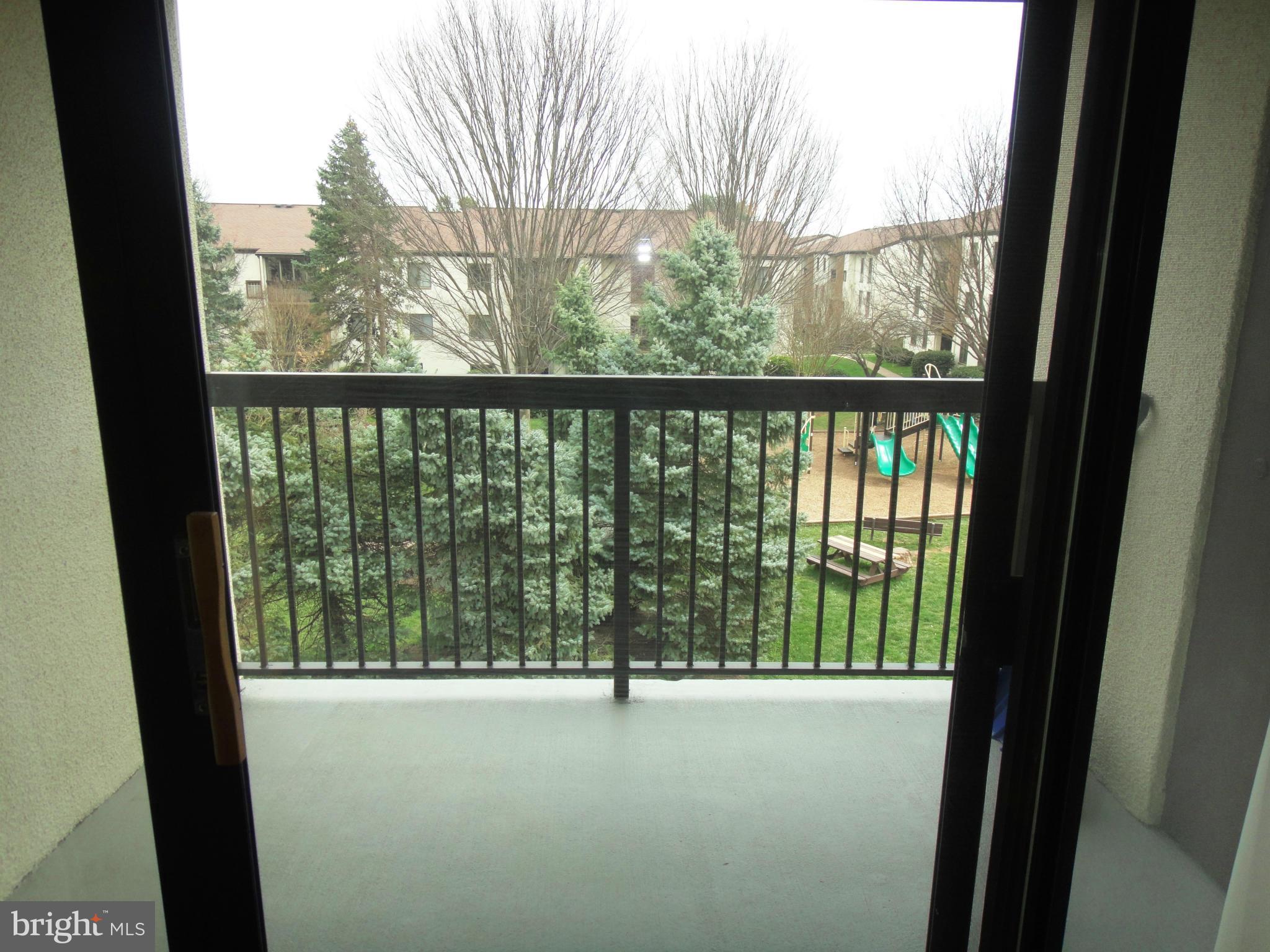 LIFESTYLE - Residential Lease