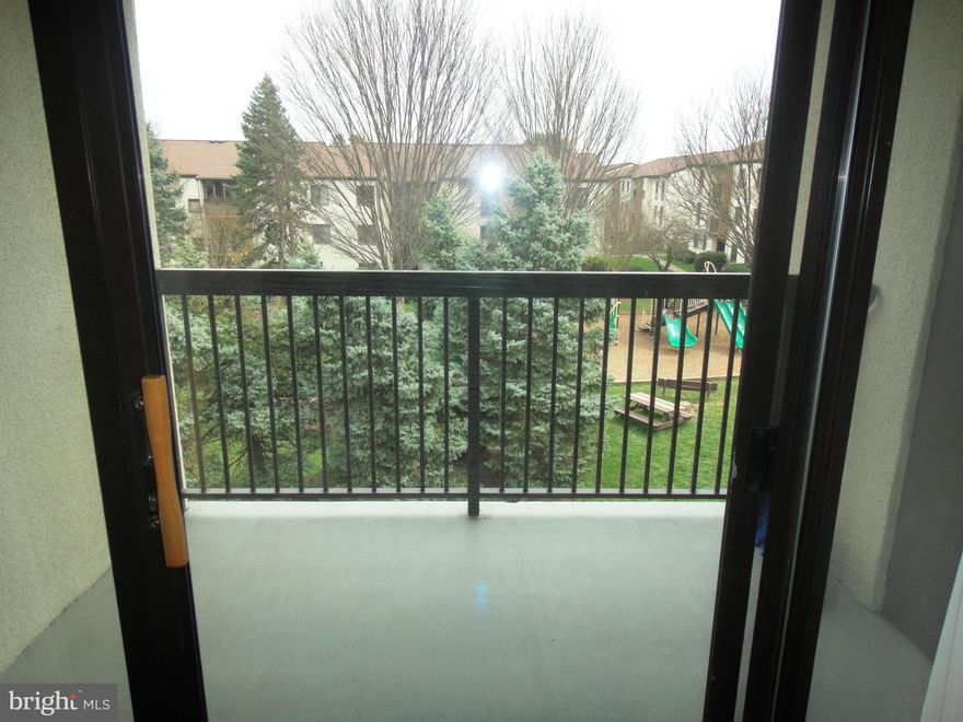 Bright spacious 2nd level condo with 2 bedrooms 1.5 baths.  Kitchen and dining area are separate. Hardwood floors in dining and family area.  Full size washer and dryer. Large balcony with shed.  Pets will be considered on case by case.  Condo is currently furnished if need or can be unfurnished, whatever tenant needs. 1 reserved parking and 1 unassigned.