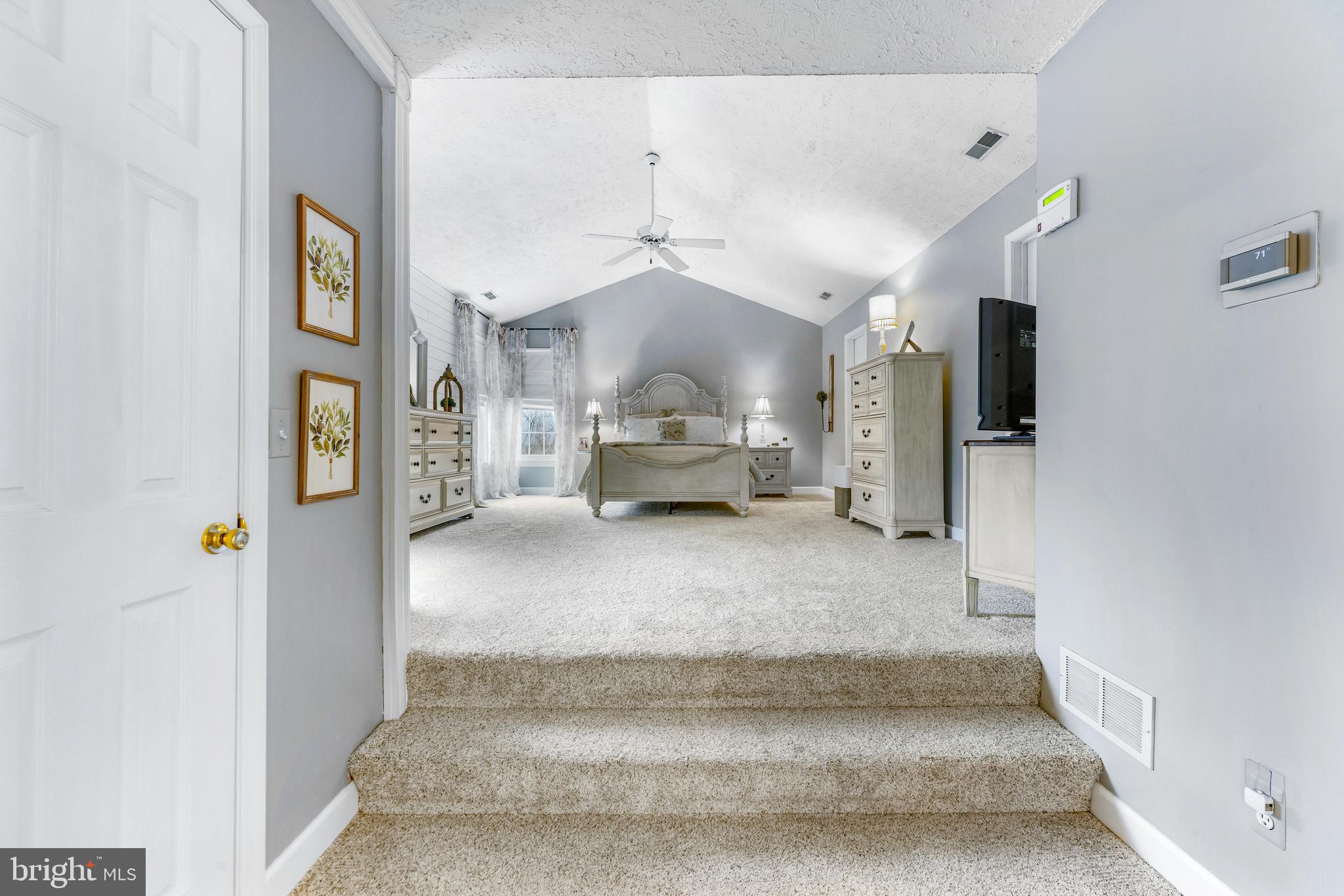 LAWYERS HILL - Residential