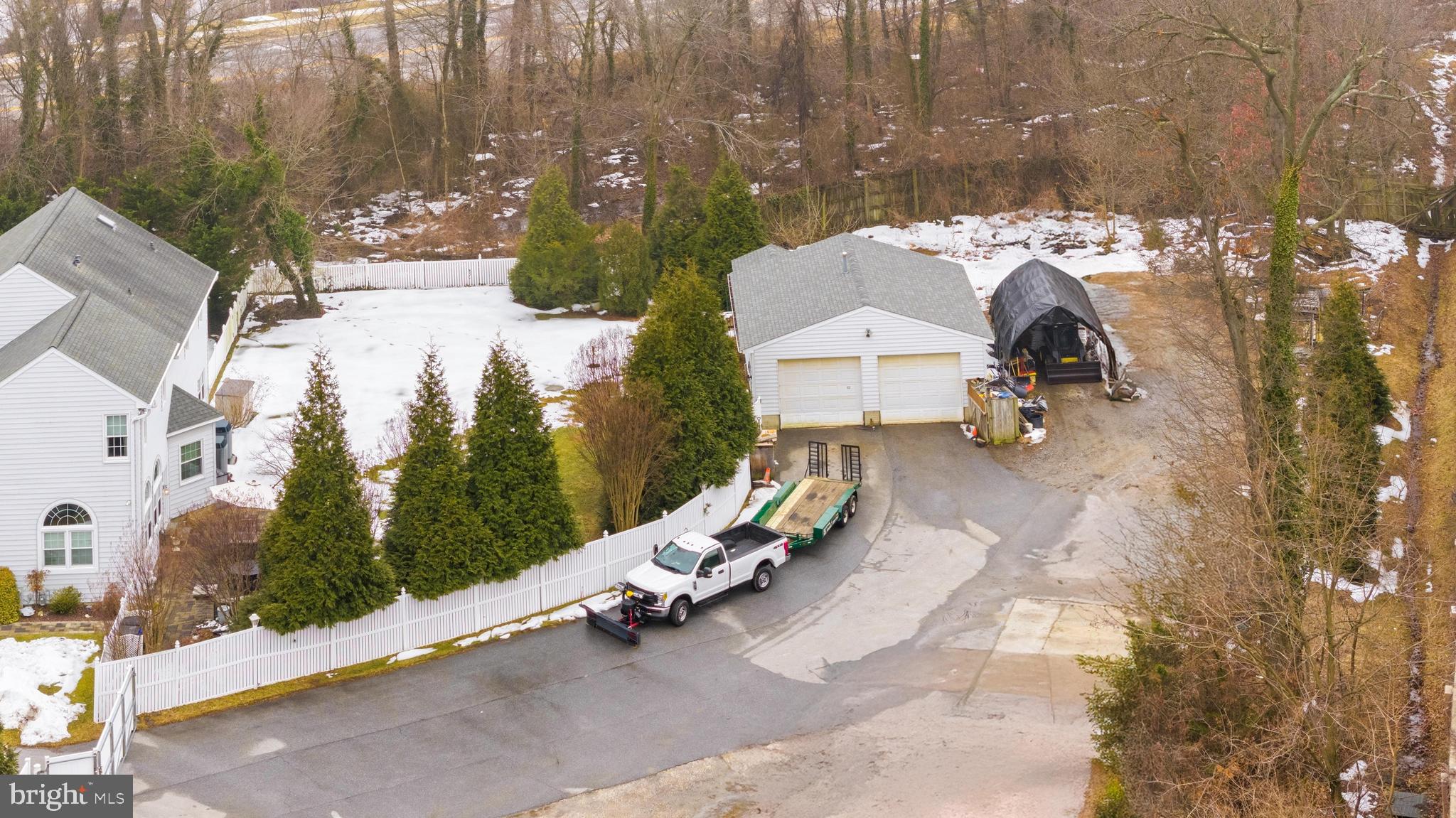 LAWYERS HILL - Residential