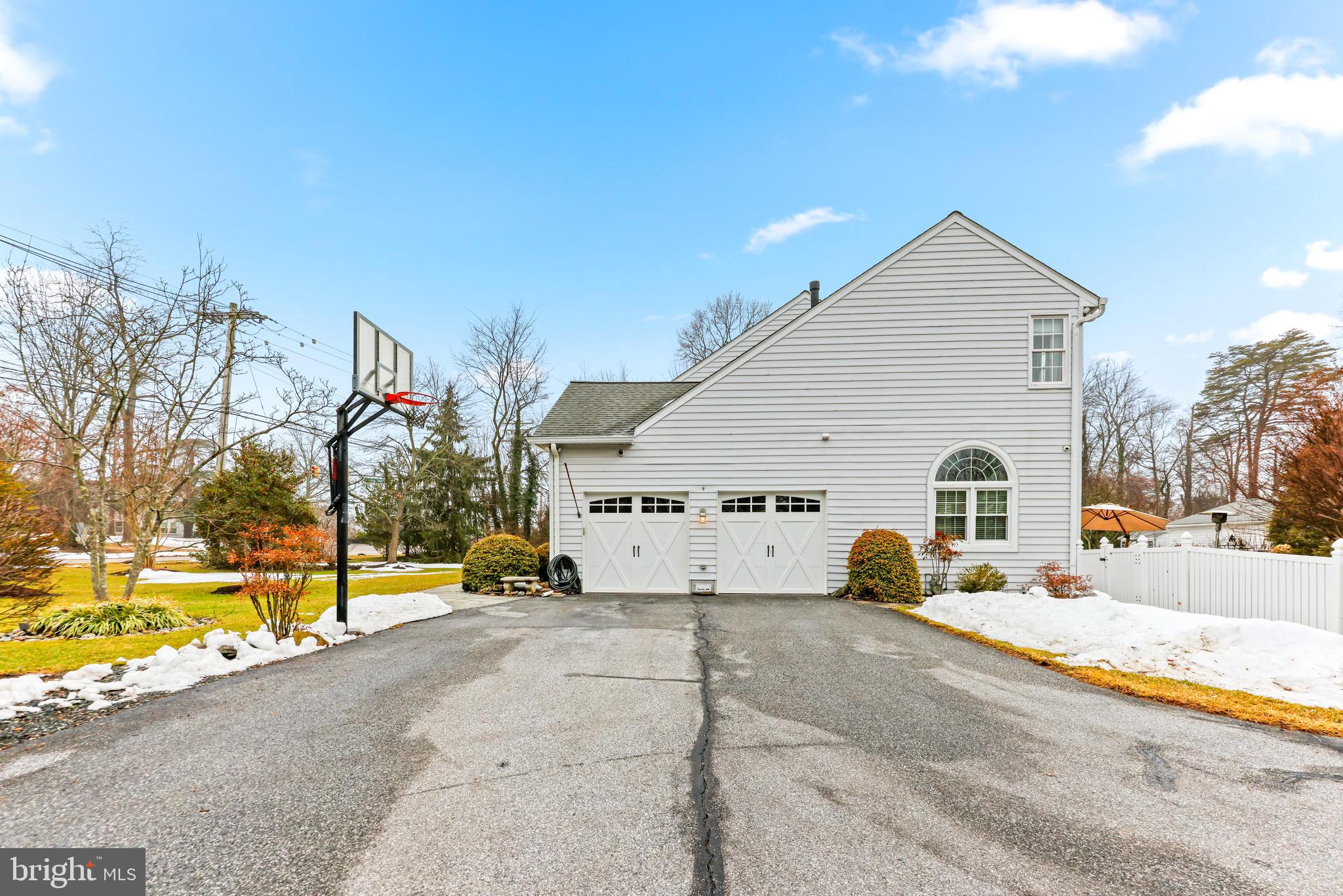 LAWYERS HILL - Residential