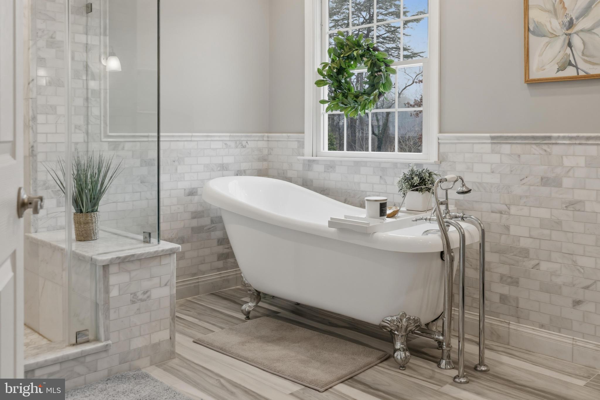 LAWYERS HILL - Residential