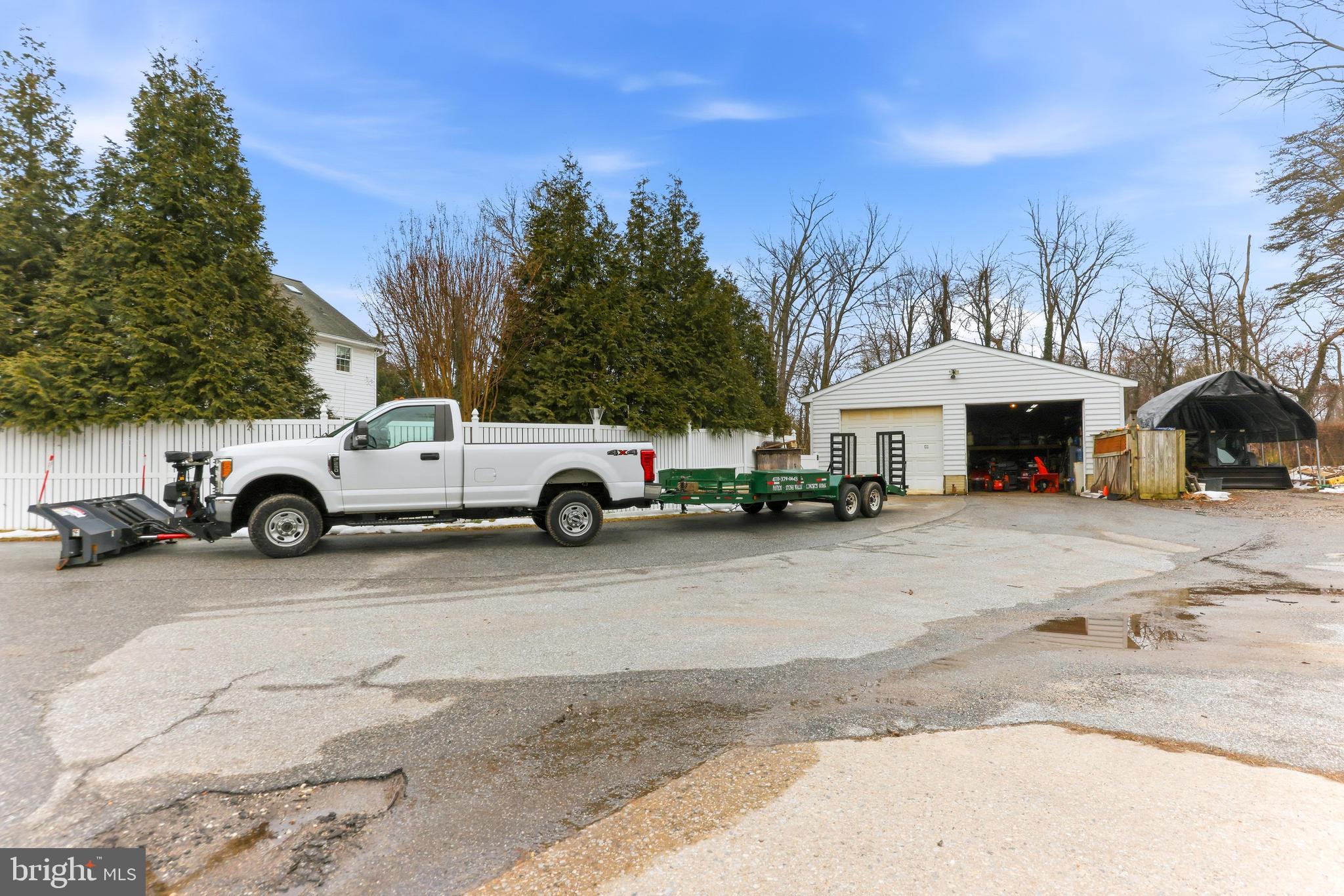 LAWYERS HILL - Residential