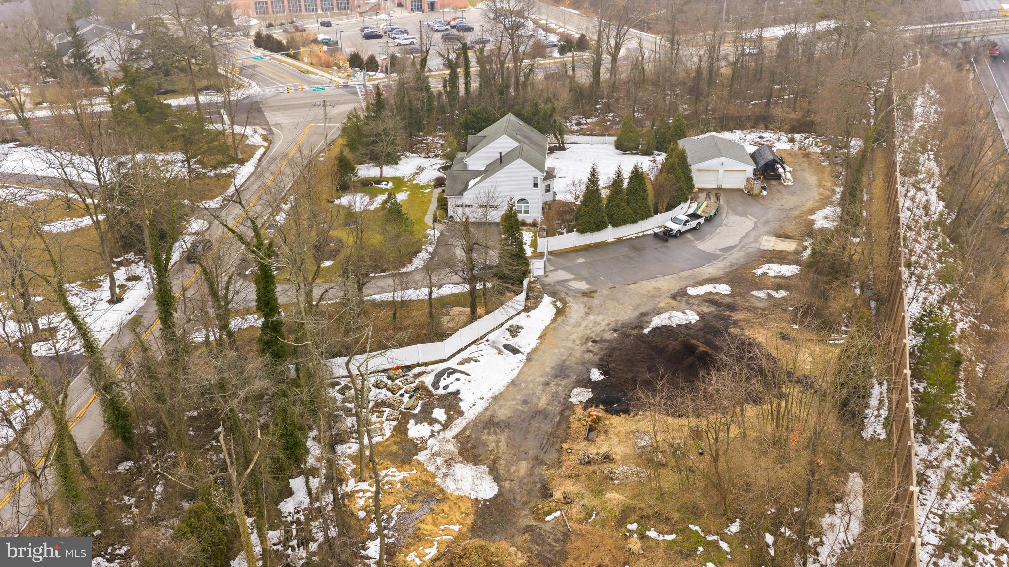 LAWYERS HILL - Residential