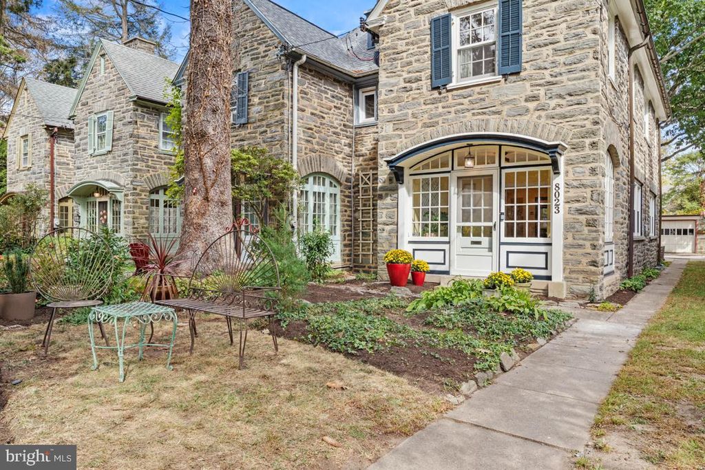 Photo of 8023 Seminole Street, PHILADELPHIA, PA 19118 (MLS # PAPH2547354)