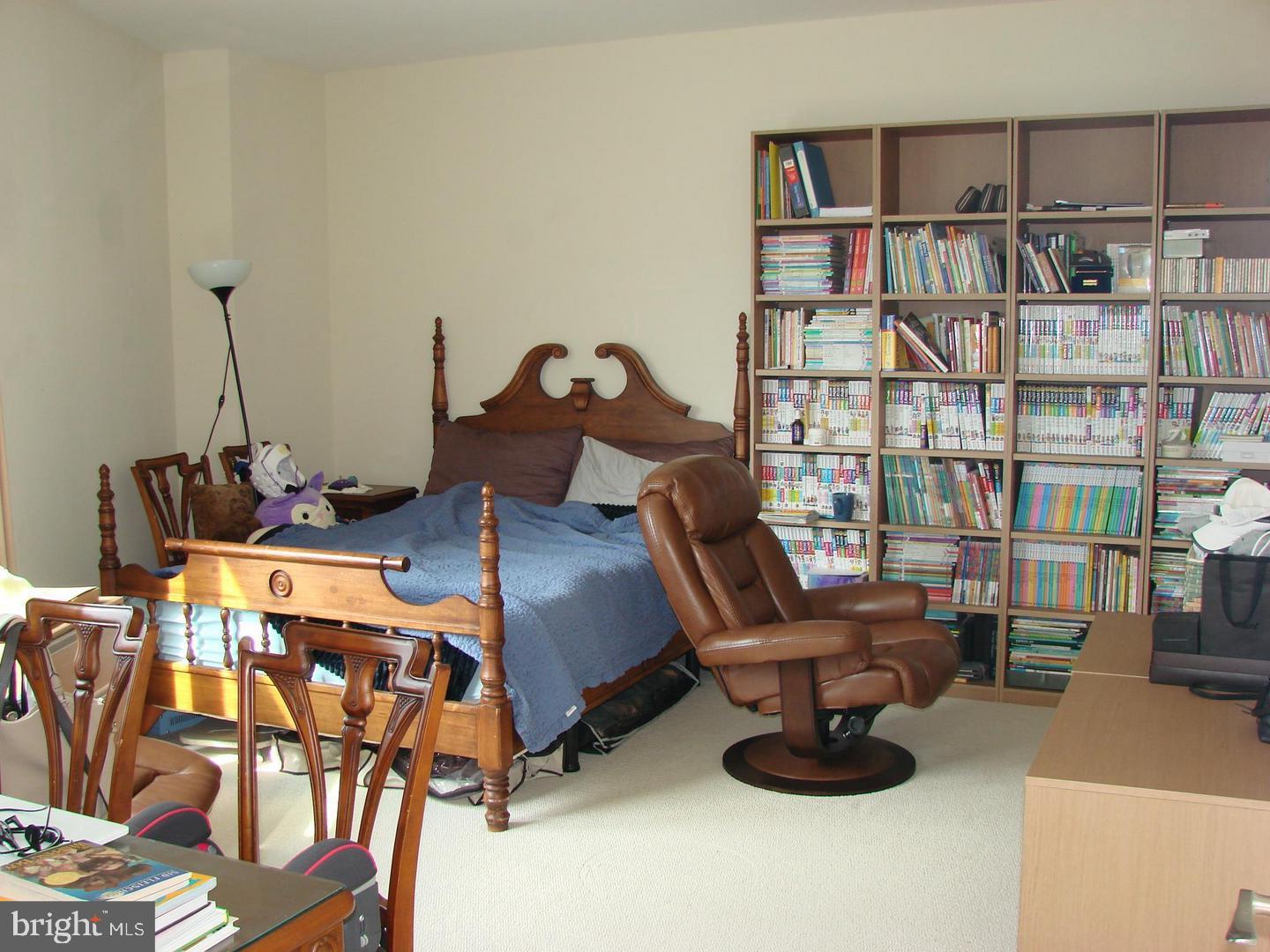 ONE PARK CREST - Residential Lease