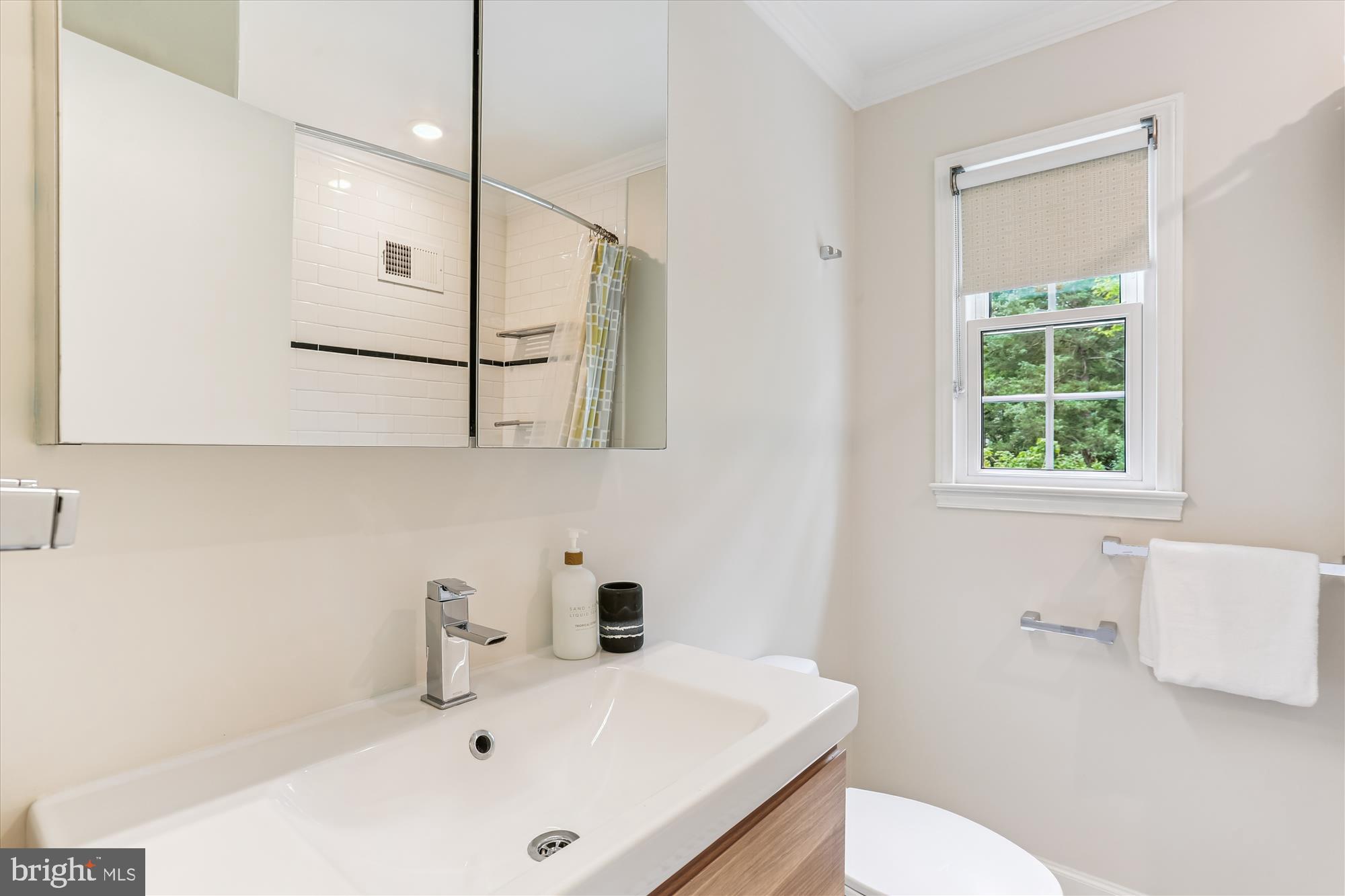 KENSINGTON - Residential