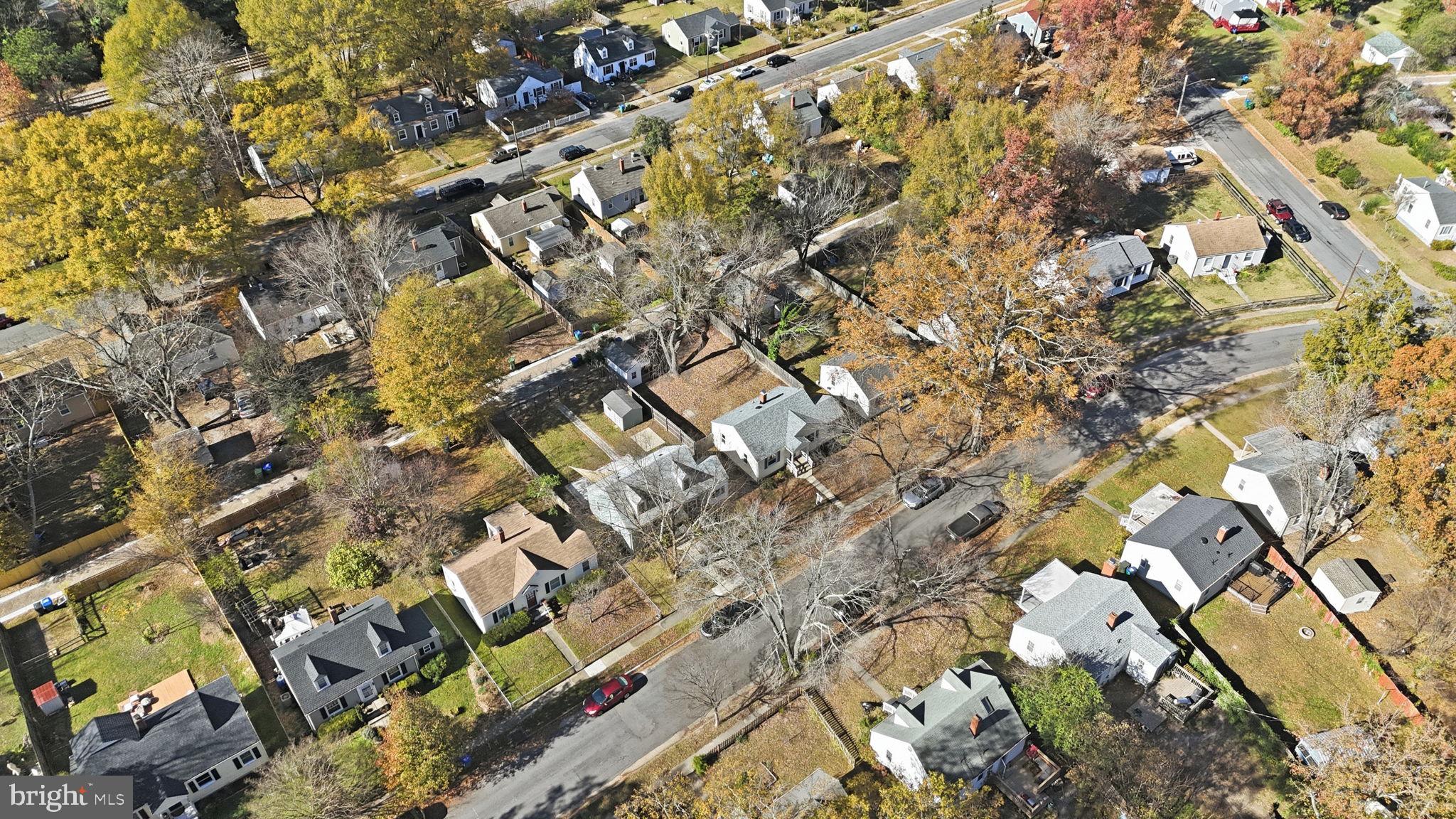 912 FOREST VIEW DRIVE