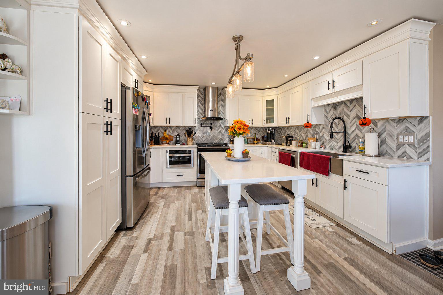 31 N BROOKLINE DRIVE